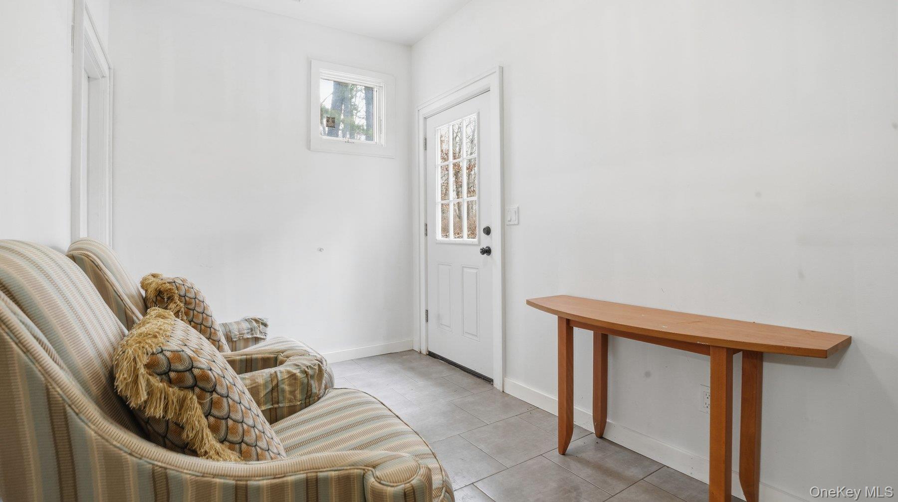 420 Maple Avenue S