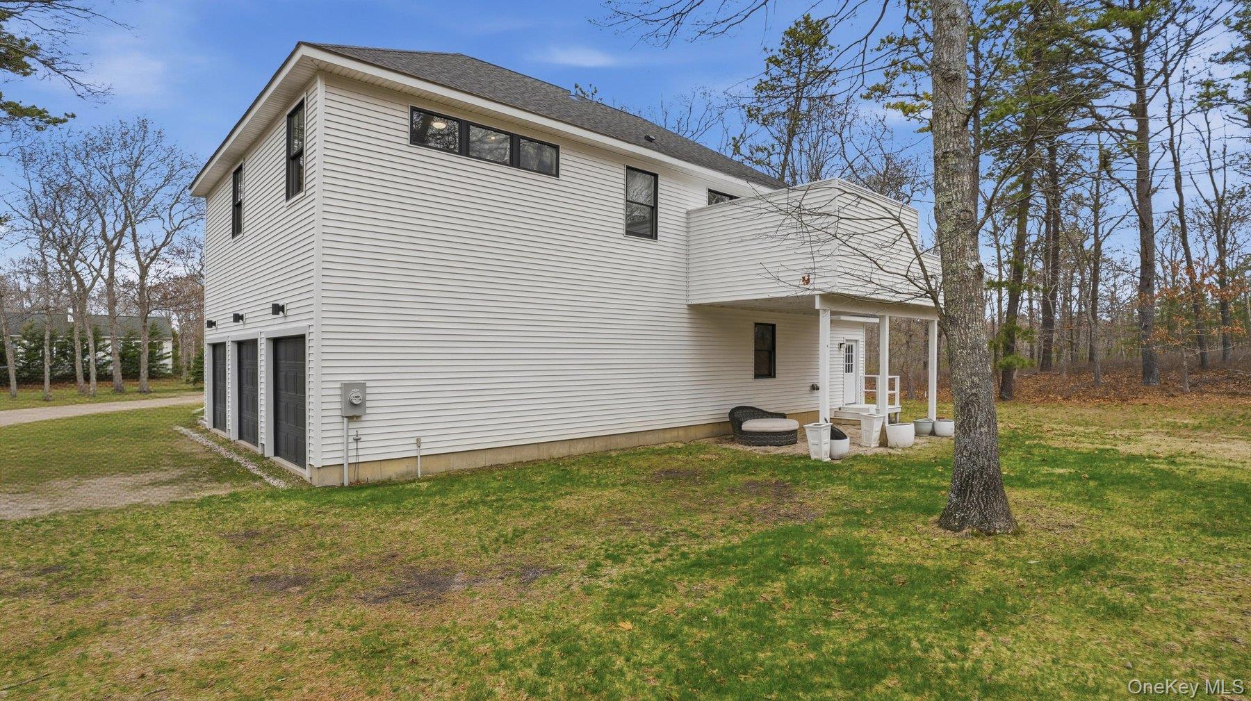 420 Maple Avenue S