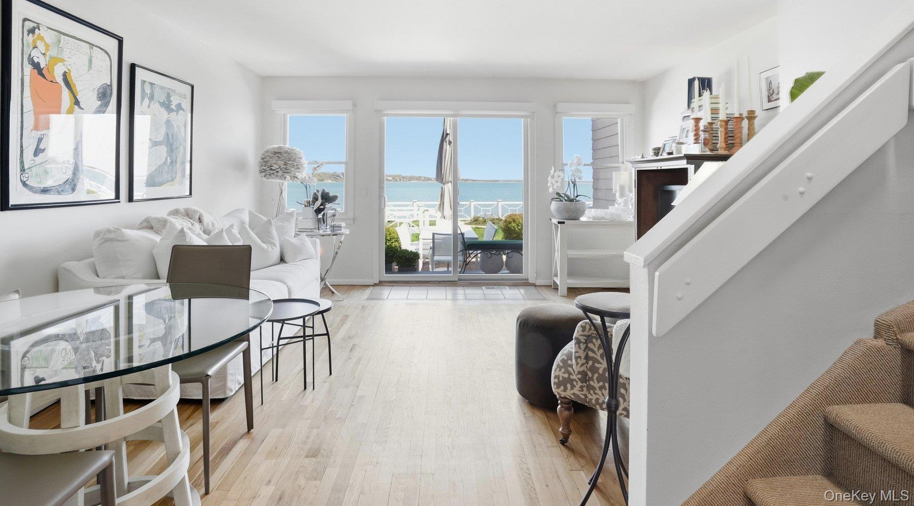 49 Canoe Place Road Unit: 416