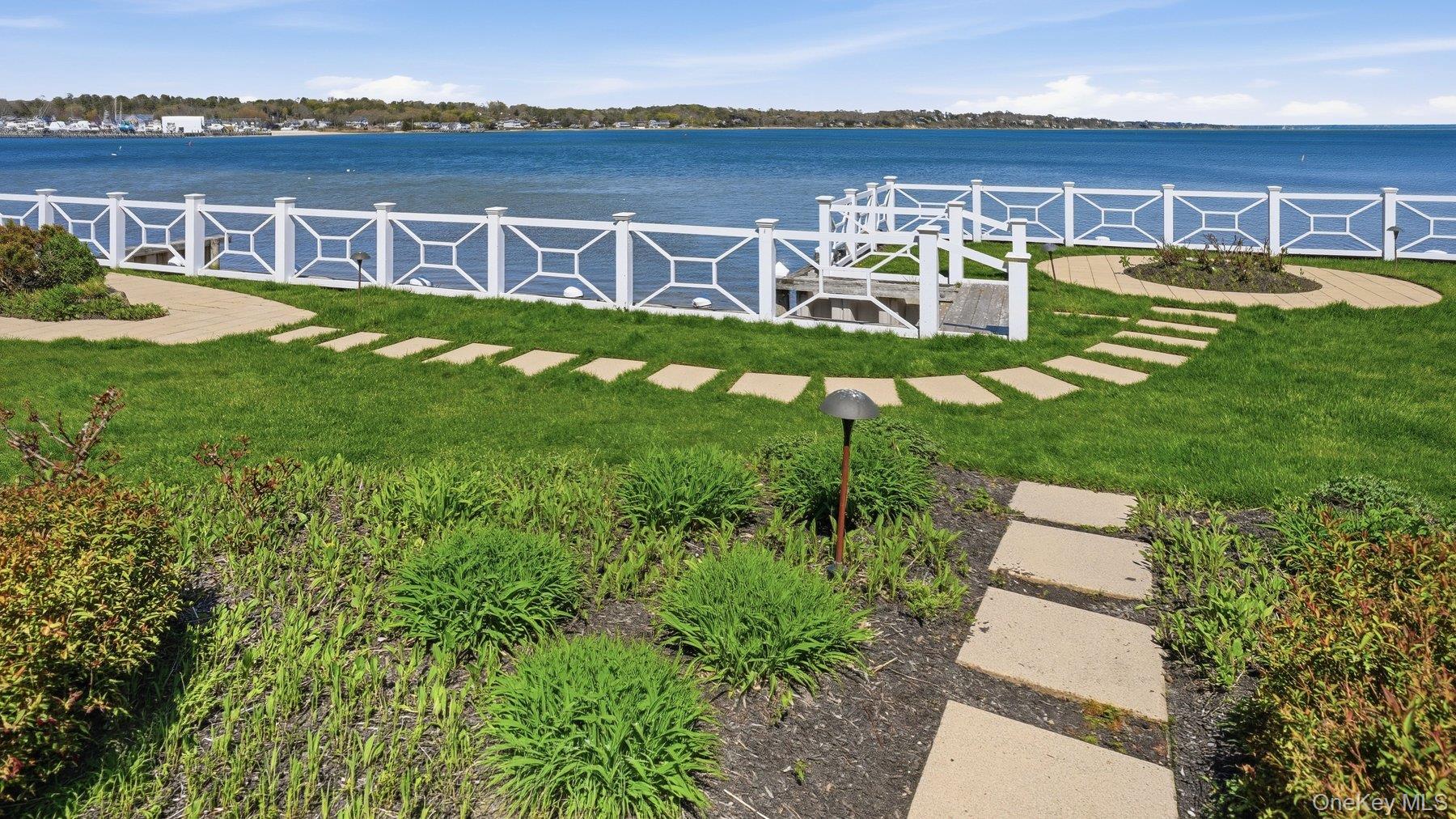 49 Canoe Place Road Unit: 416