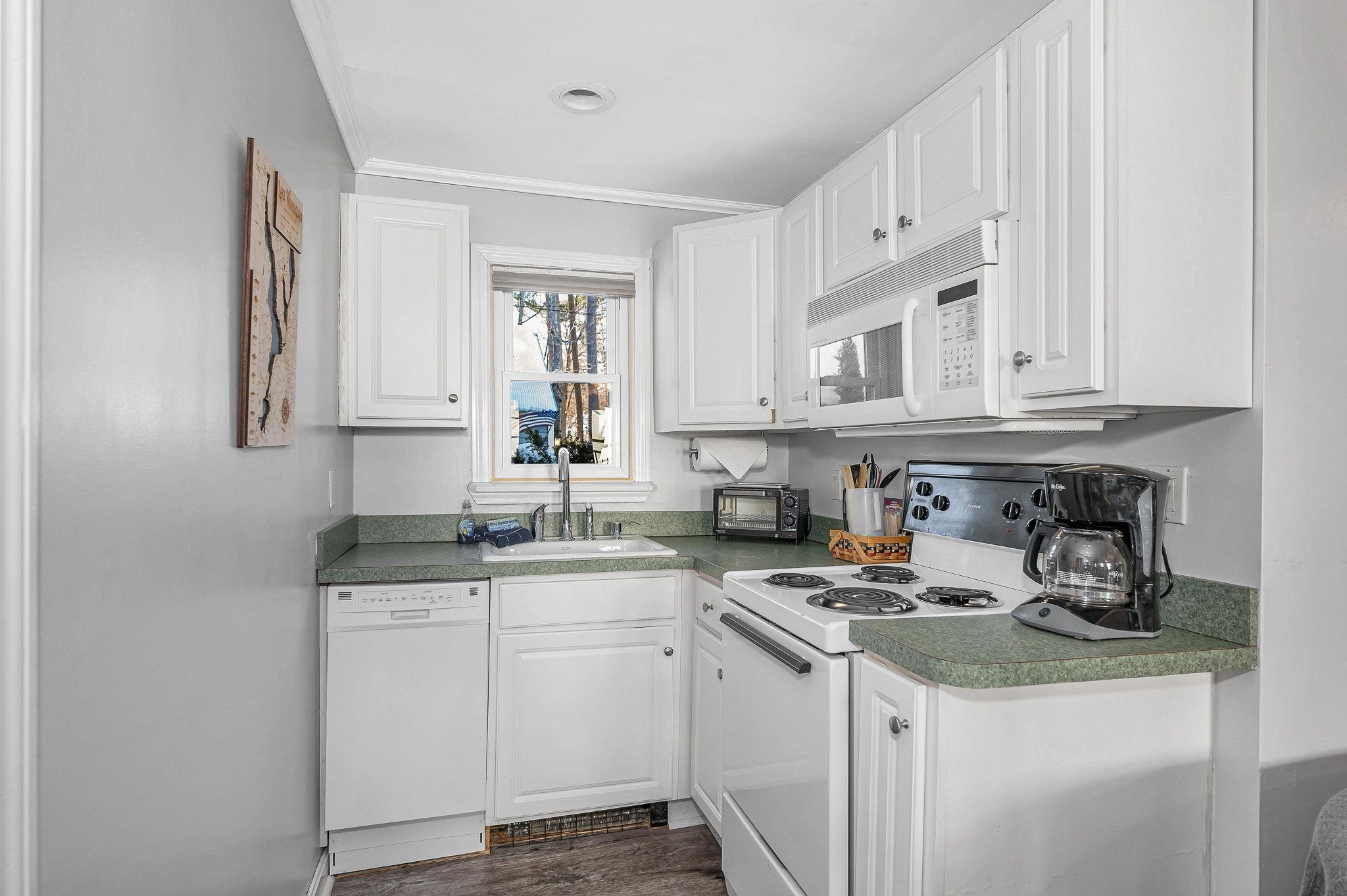 16 Hill Road Unit: 5