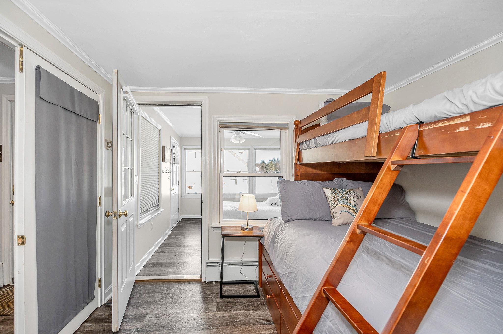 16 Hill Road Unit: 5