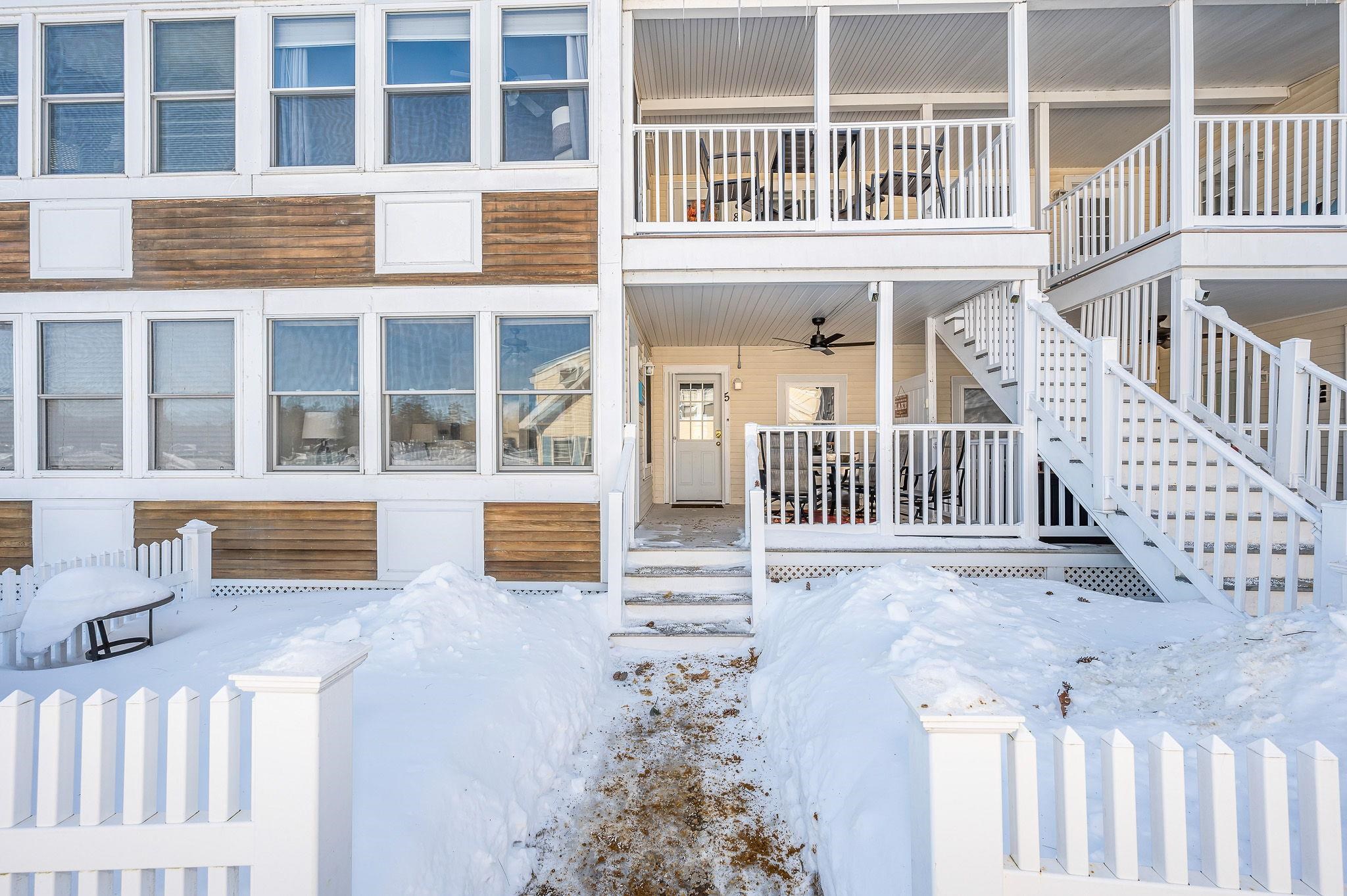 16 Hill Road Unit: 5