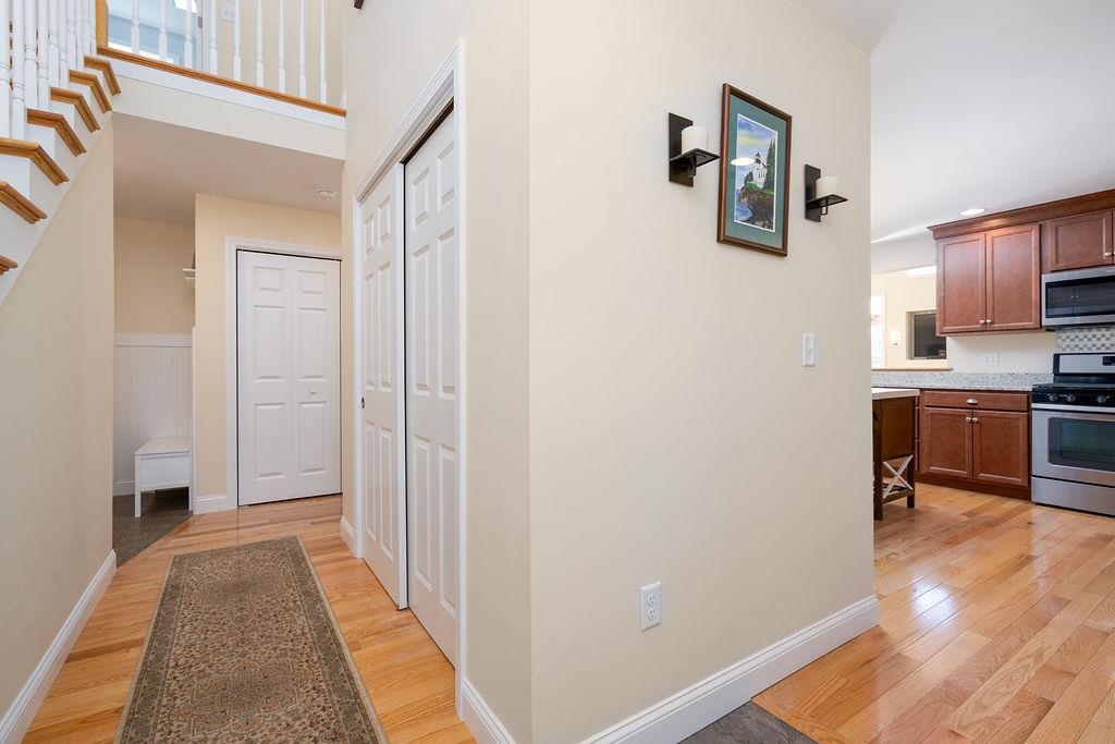 9 Whiting Lane