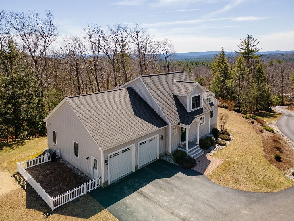 9 Whiting Lane