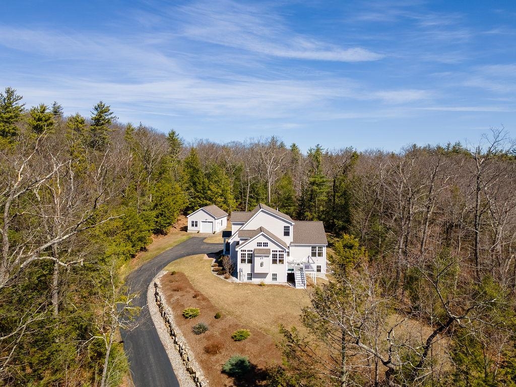 9 Whiting Lane