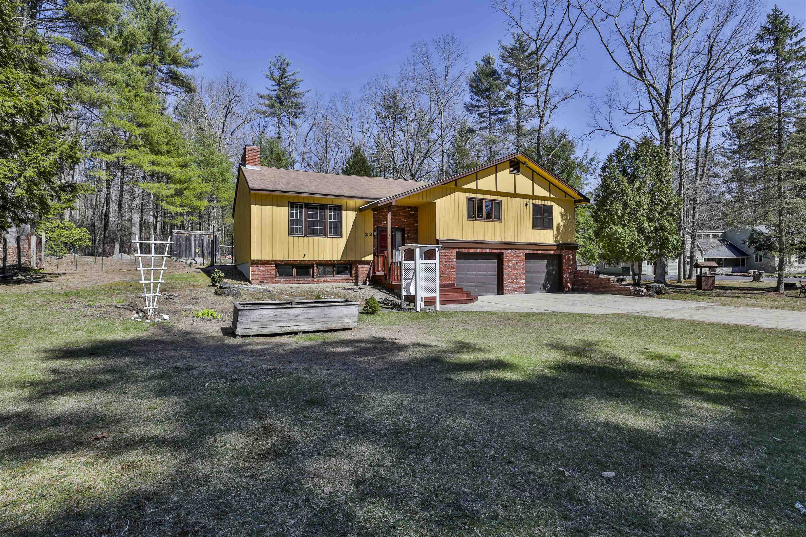 22 West Hollis Road