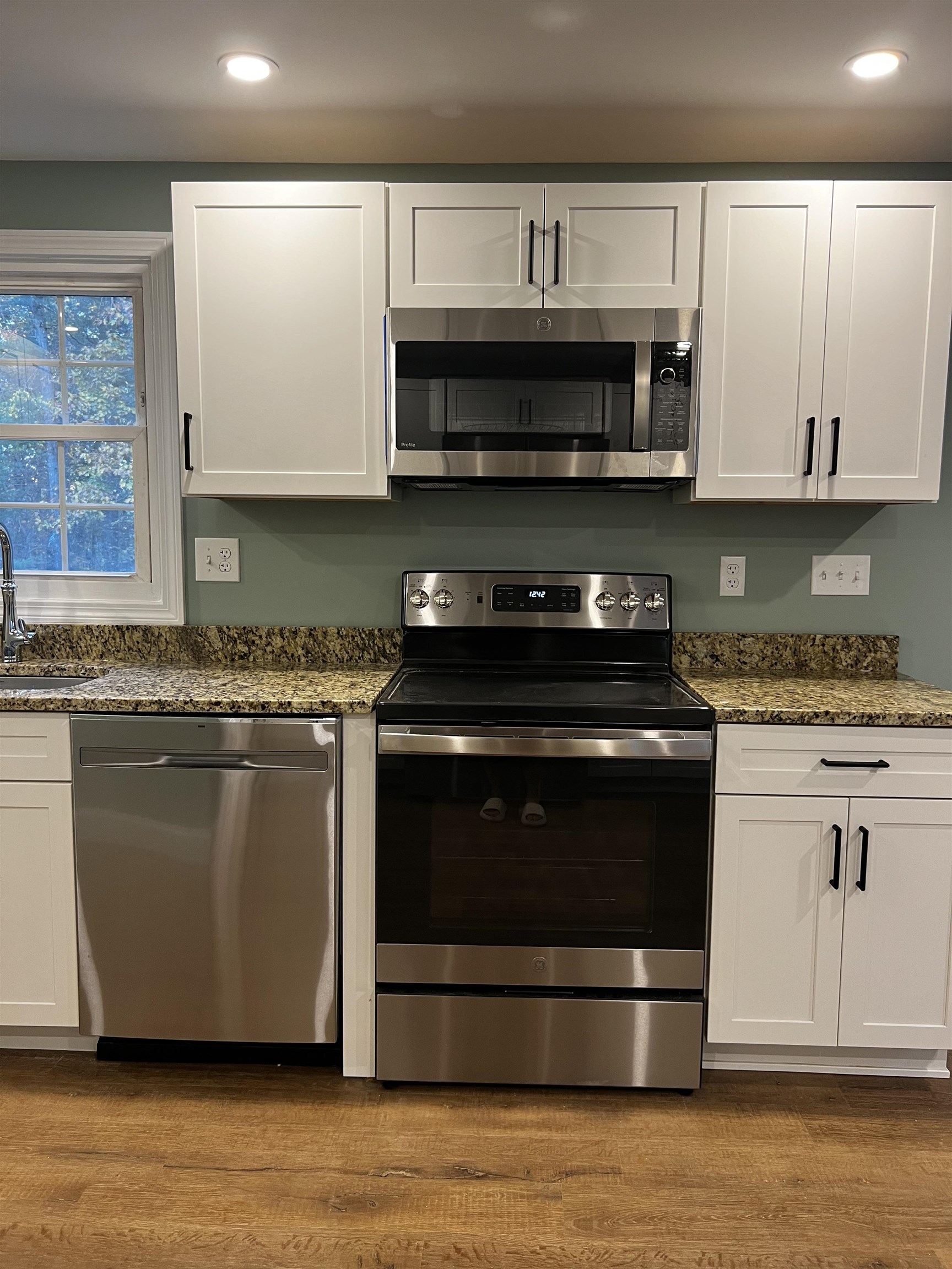 16 Boulder Drive Unit: B
