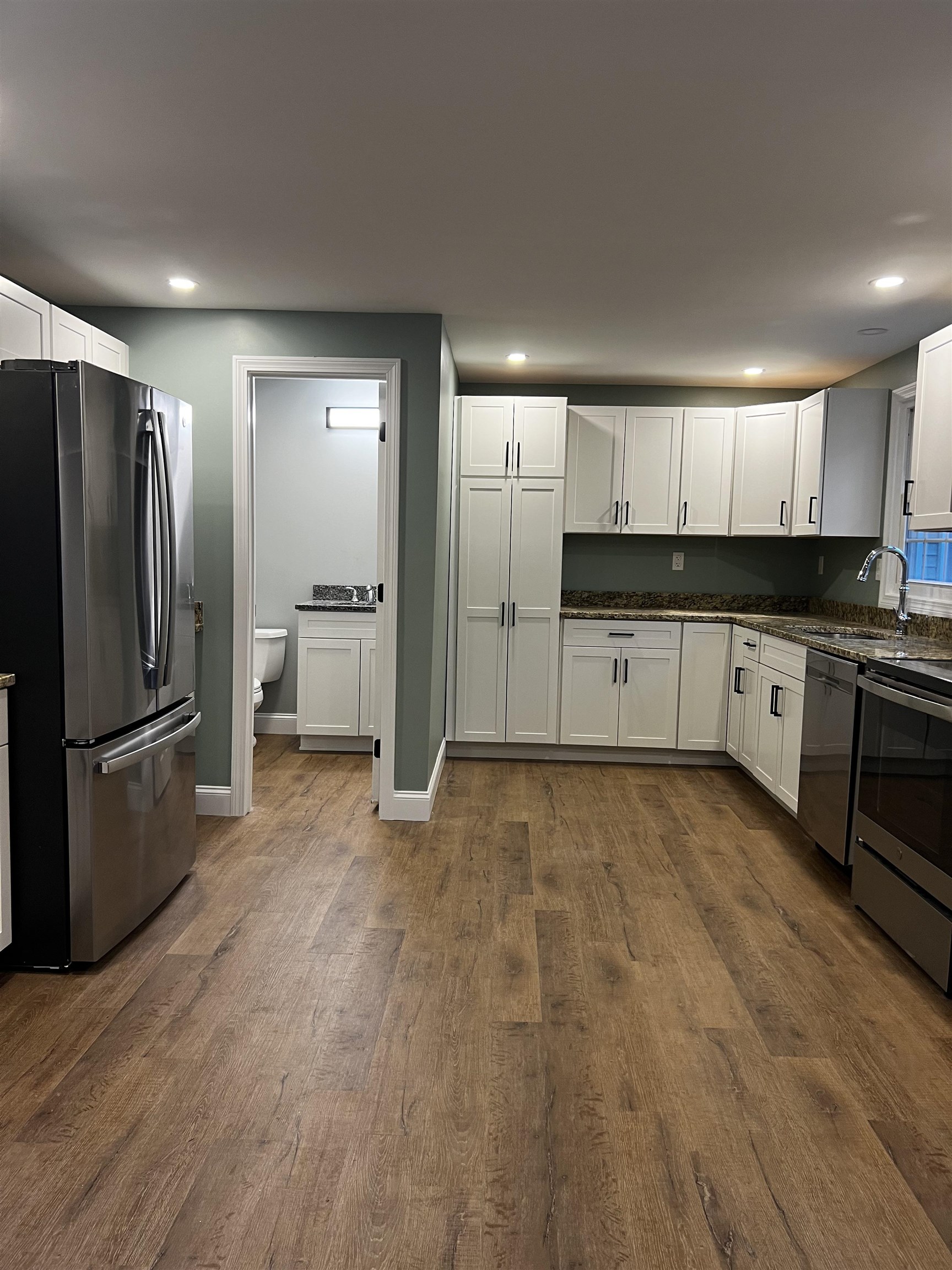 16 Boulder Drive Unit: B