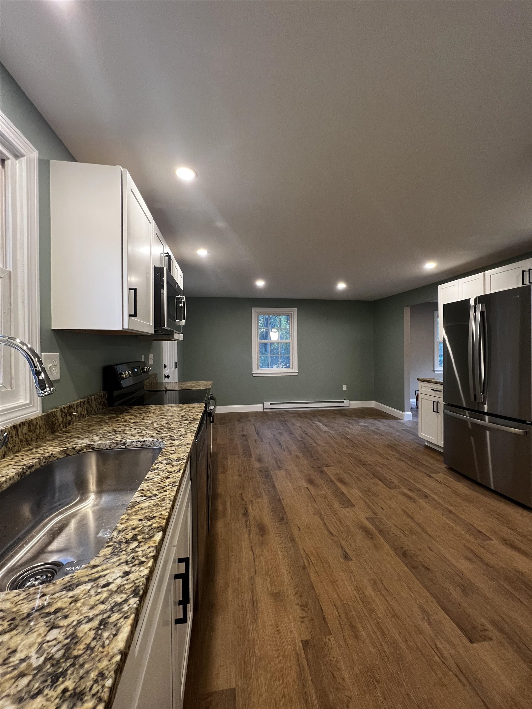 16 Boulder Drive Unit: B