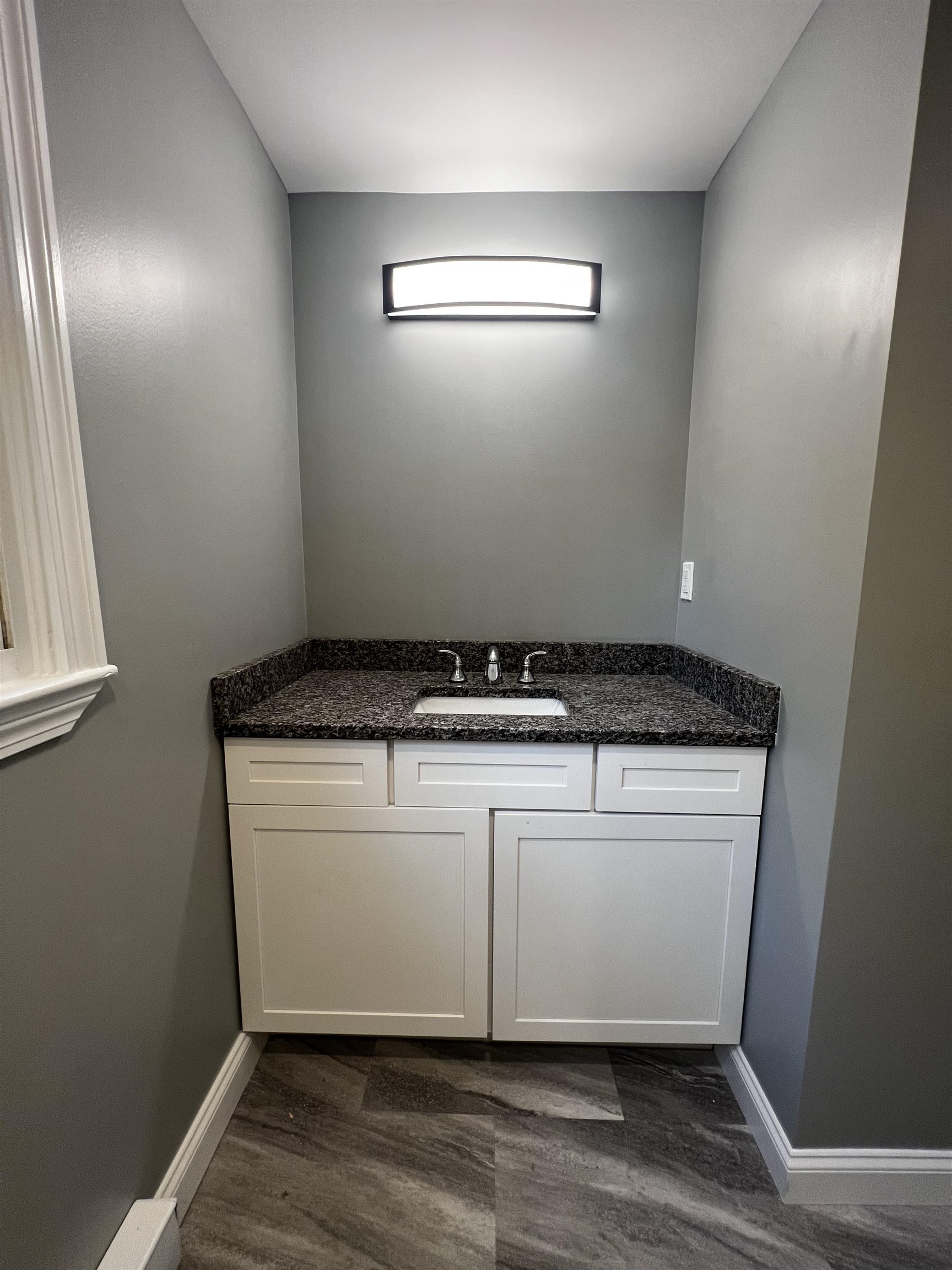 16 Boulder Drive Unit: B
