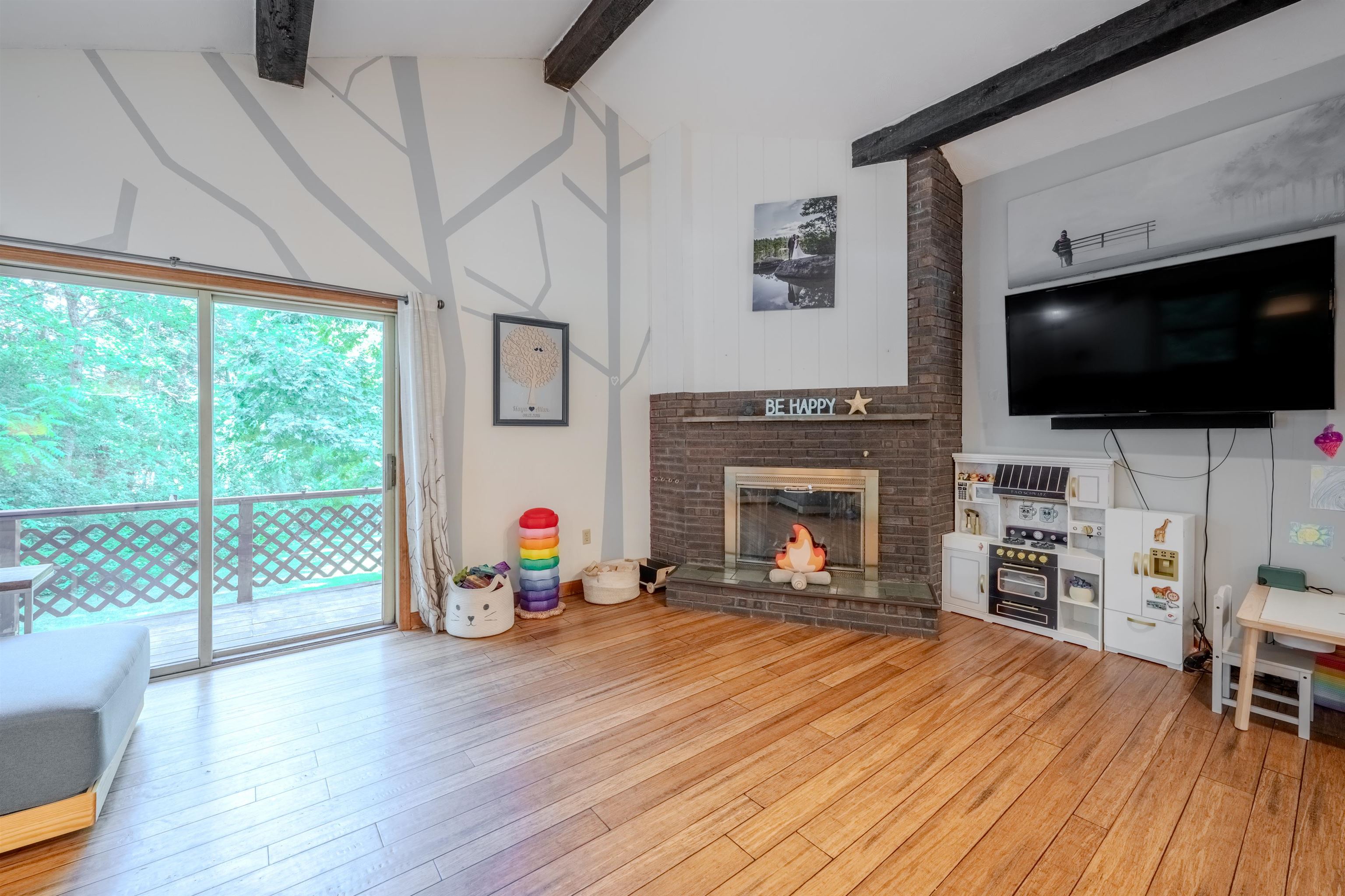 55 Logging Hill Road
