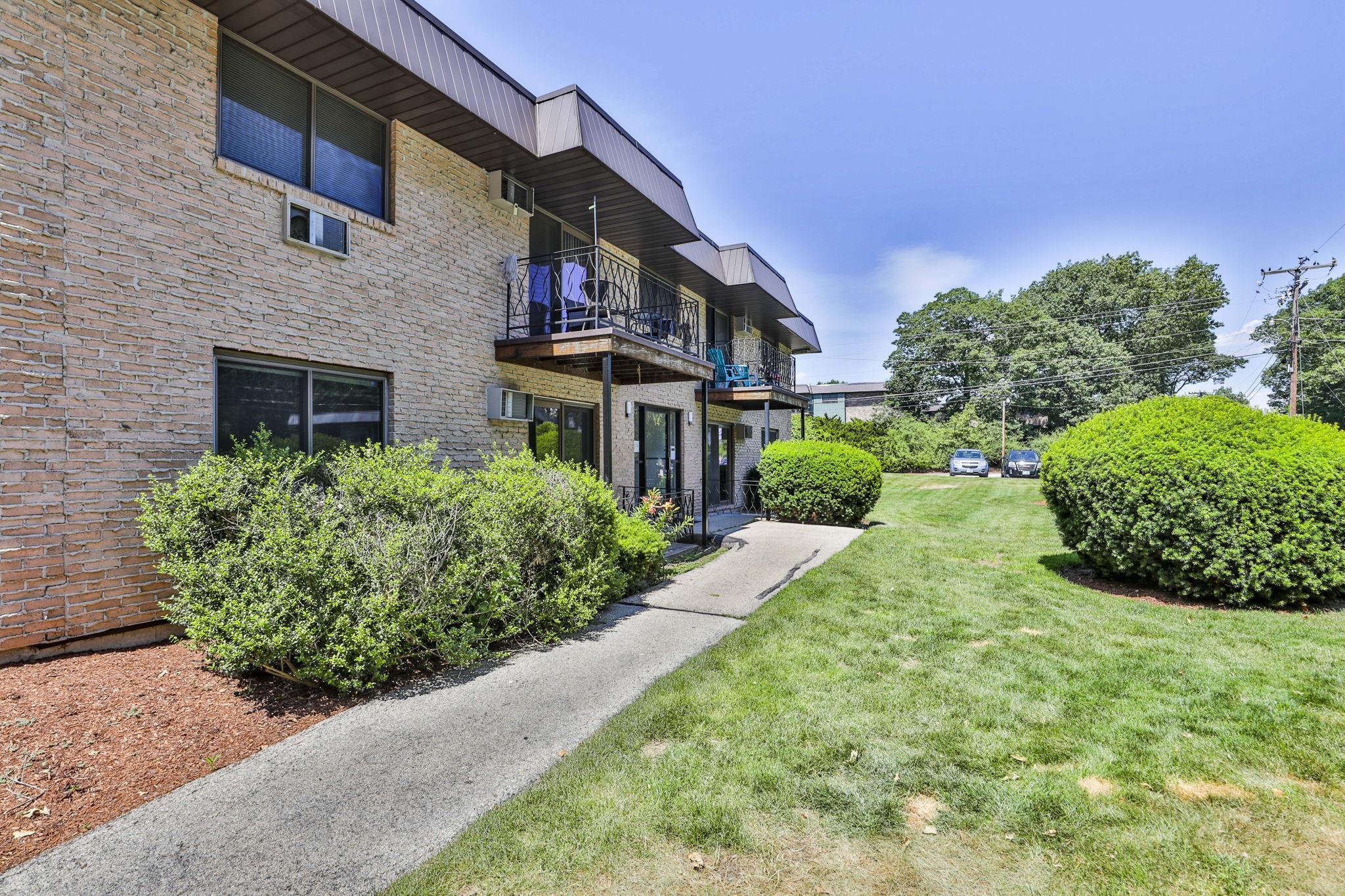 14 Strawberry Bank Road Unit: 1