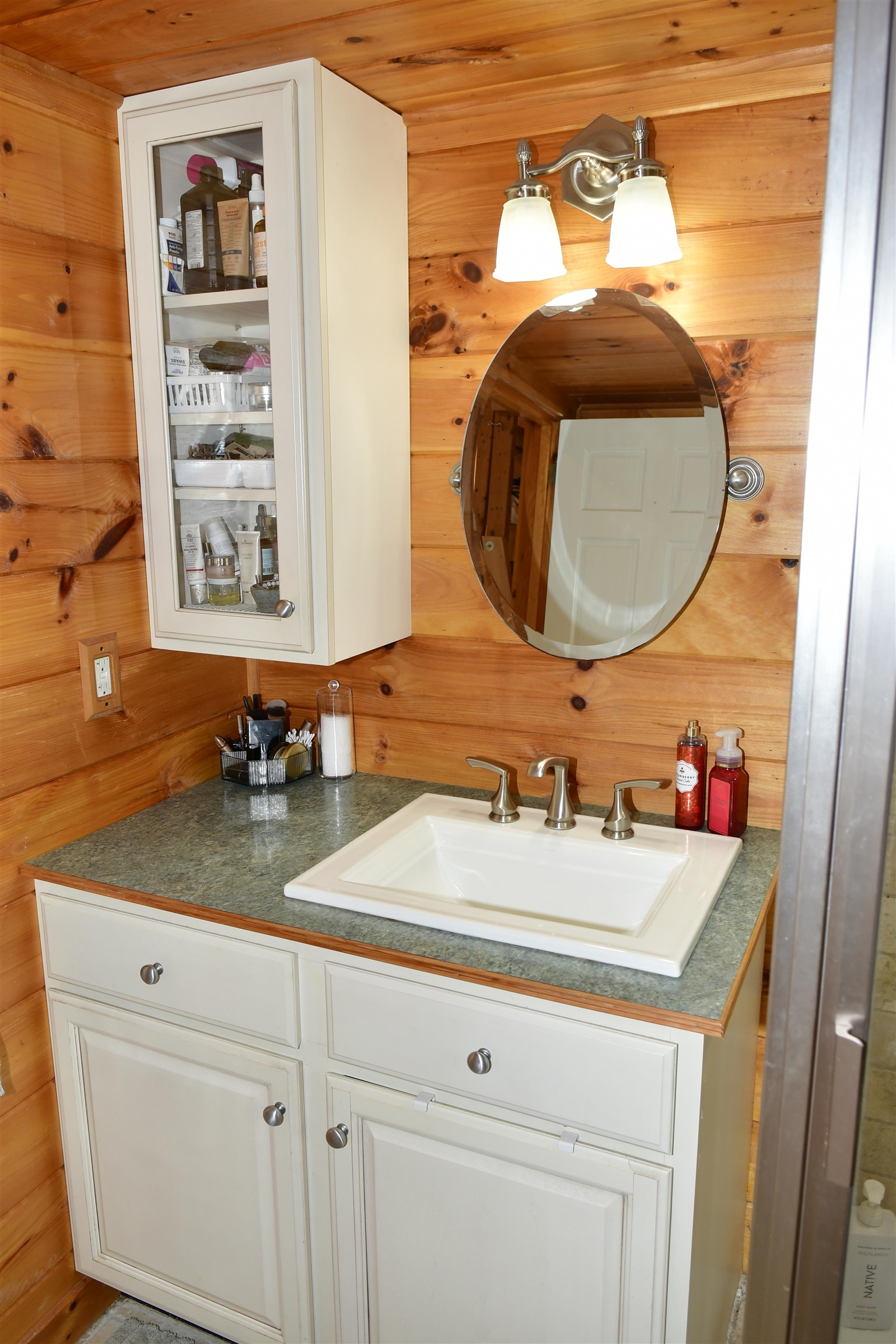885 Laconia Road Unit: 4