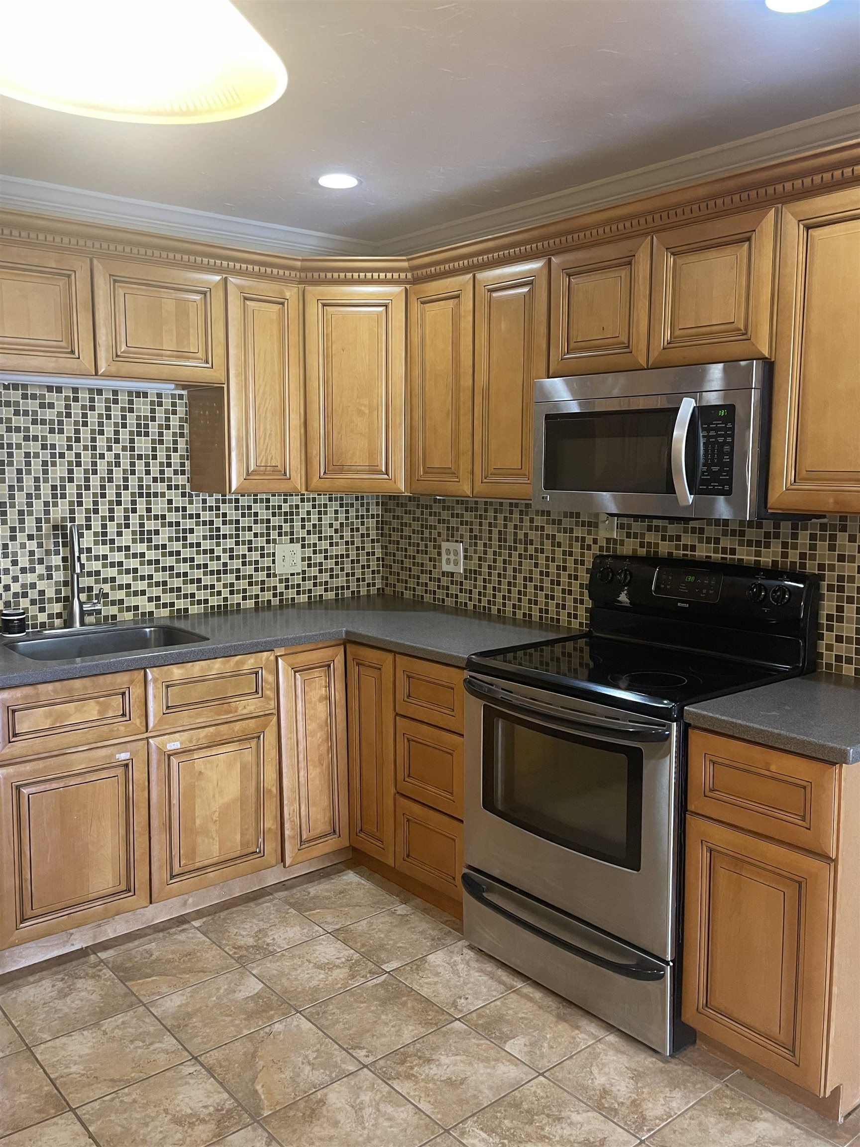 310 Brook Village Road Unit: 18