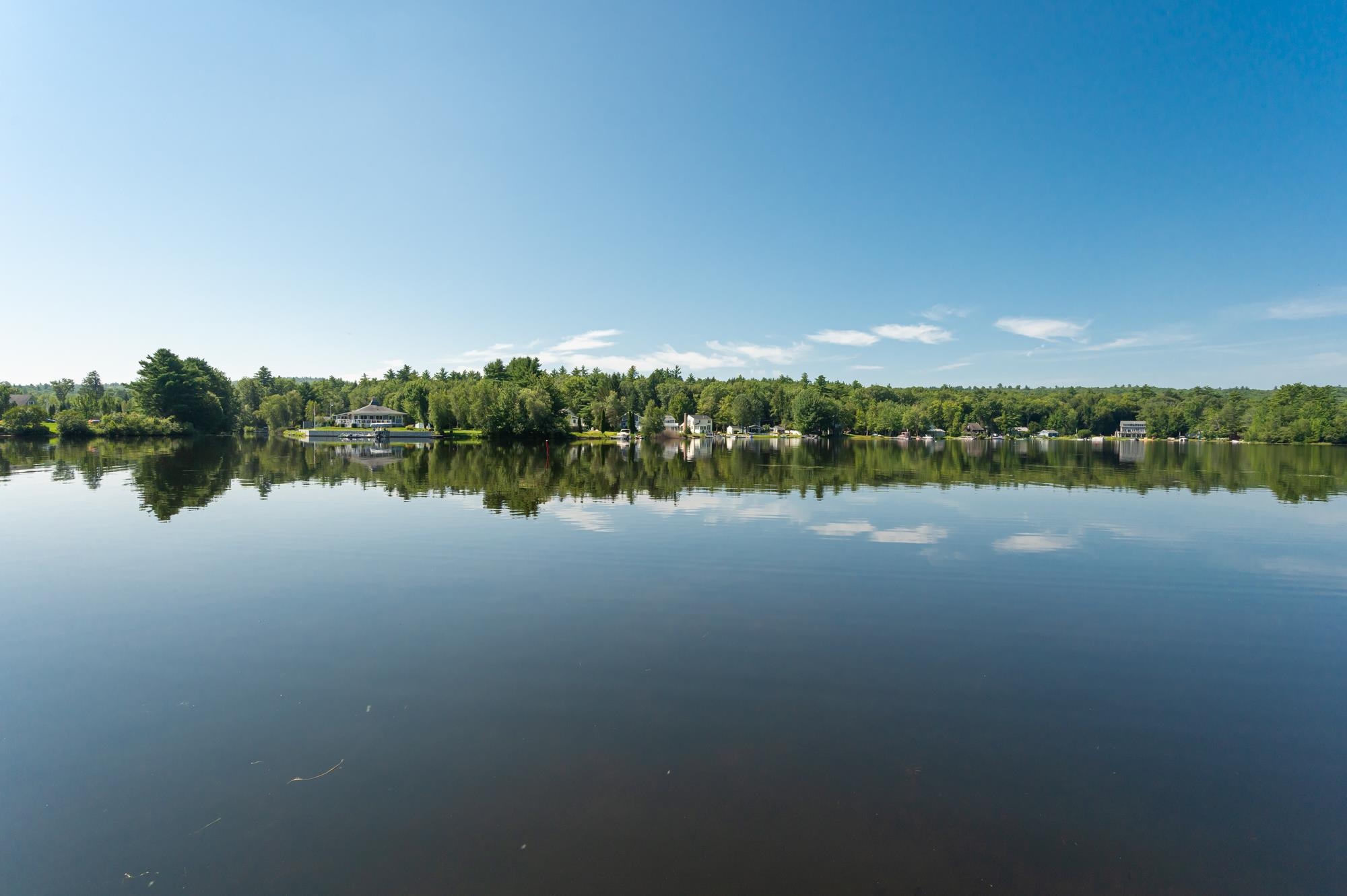 24 Lake Road