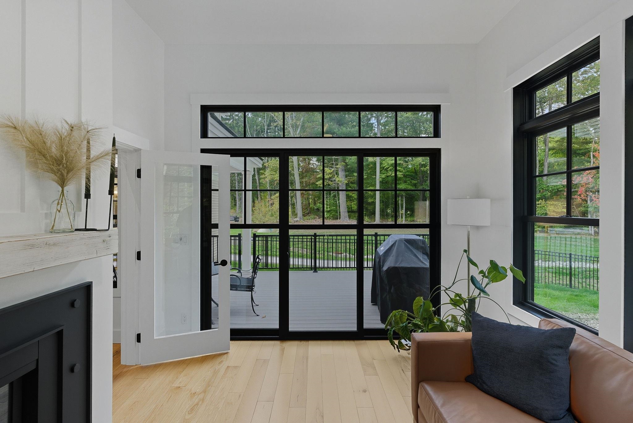 6 Hobart Lane