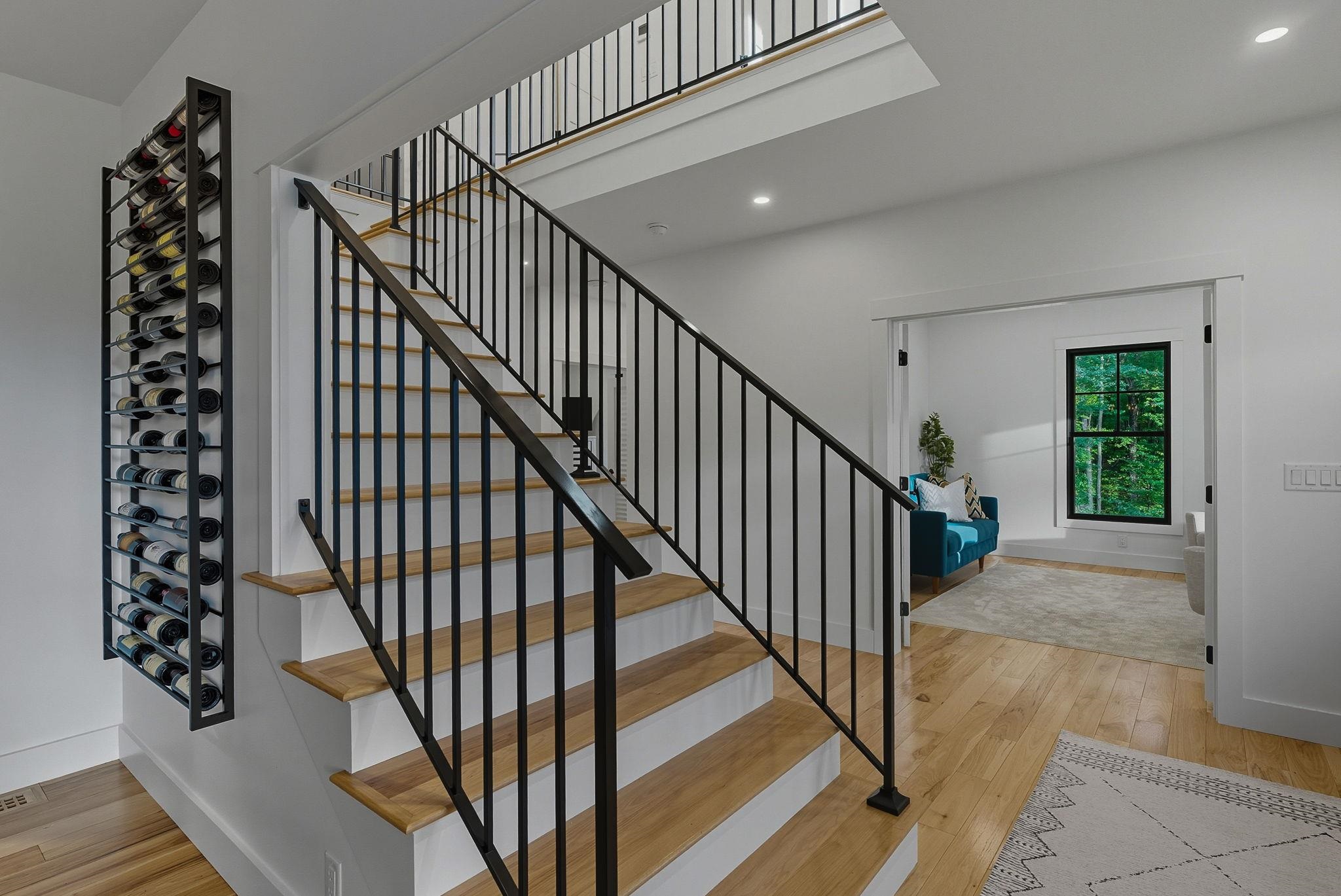 6 Hobart Lane