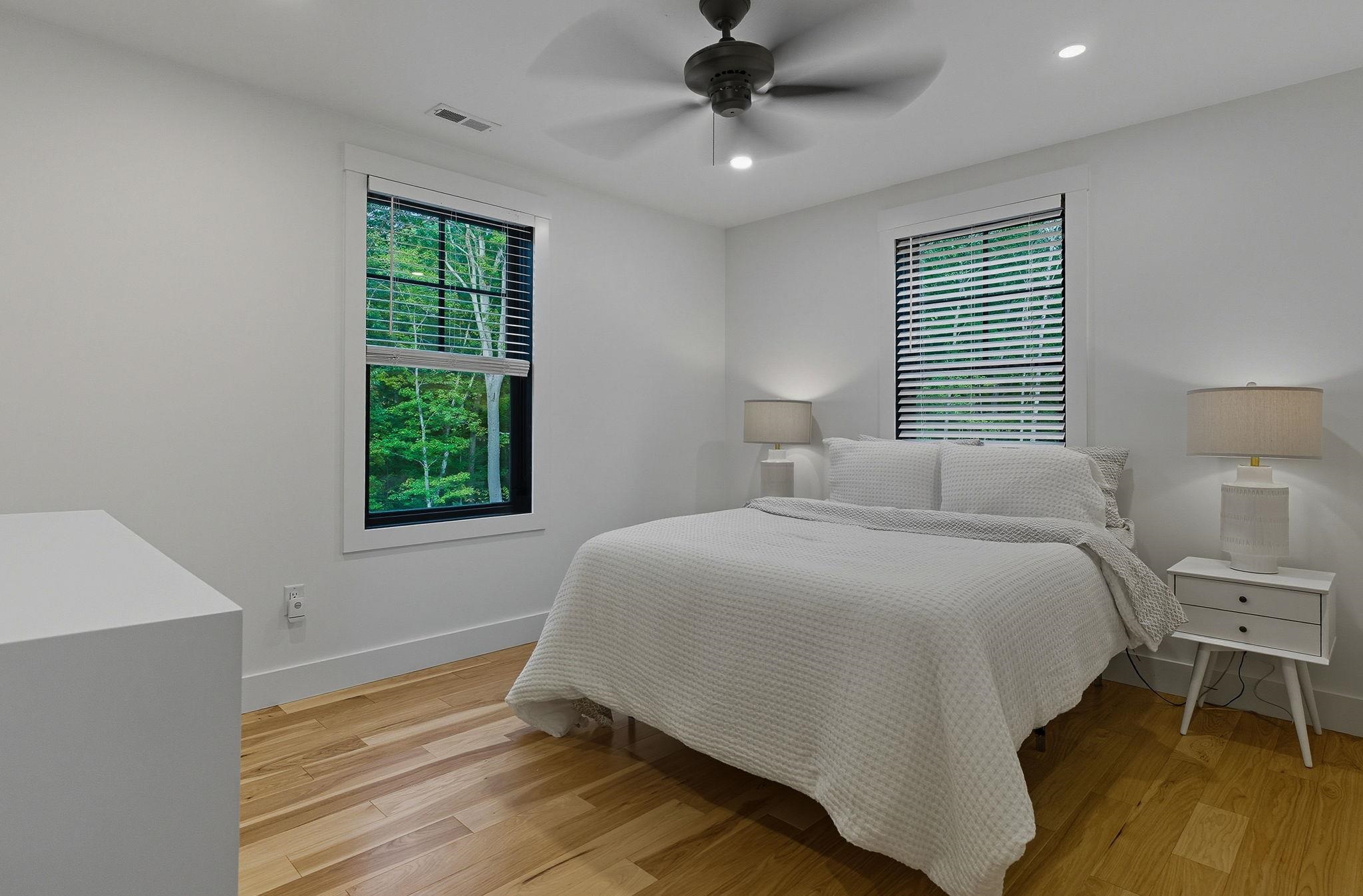 6 Hobart Lane