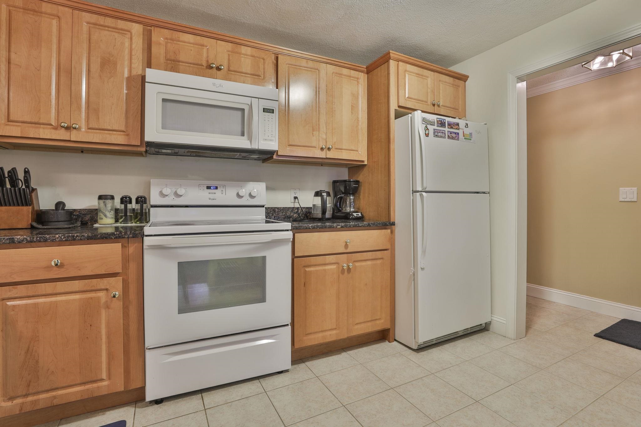 4 Herritage Village Drive Unit: 211