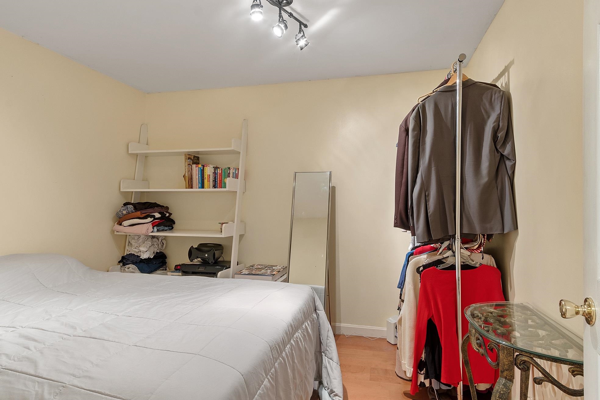 123 Cannongate III Road Unit: 123