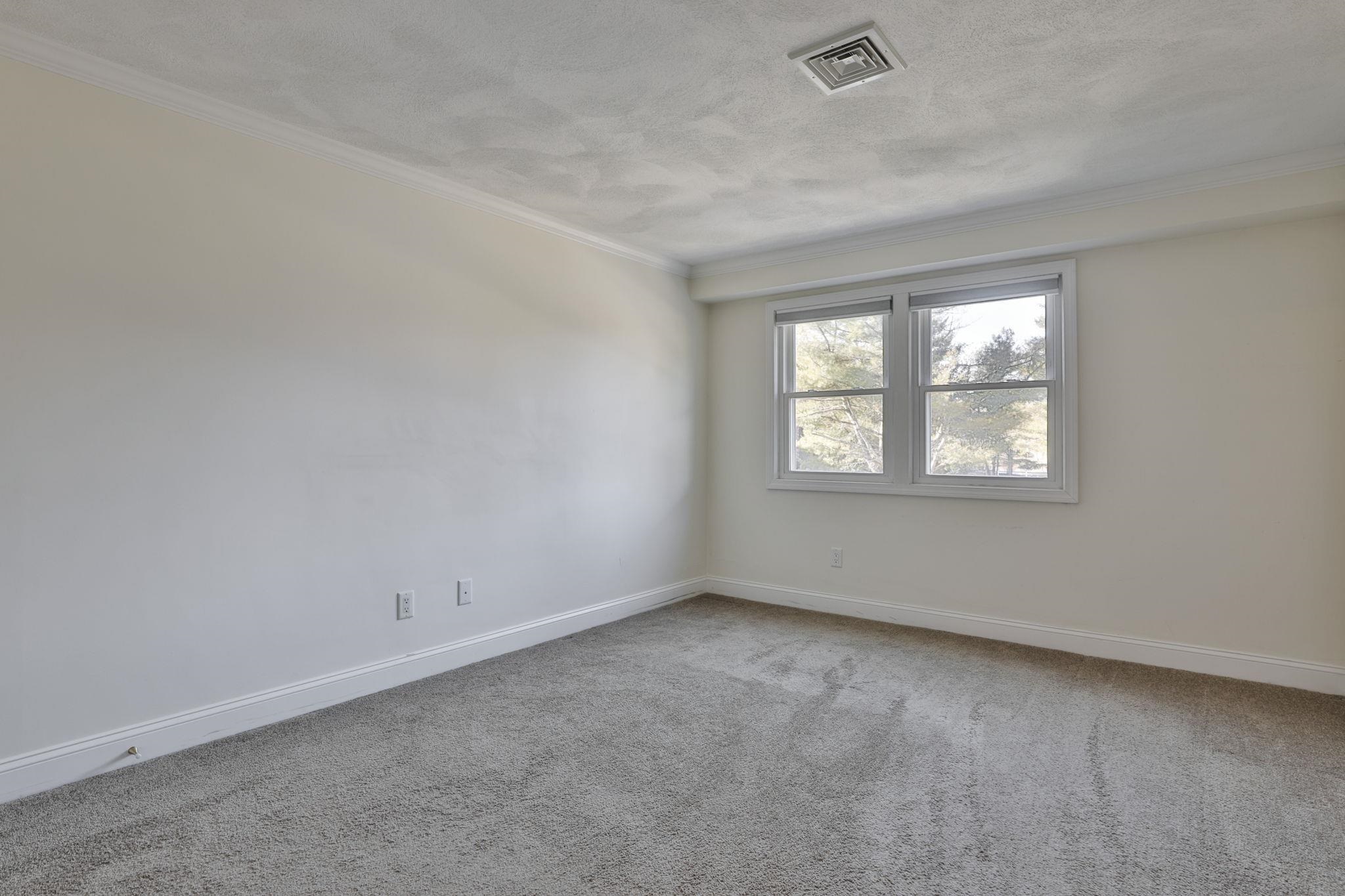 4-211 Heritage Village Drive