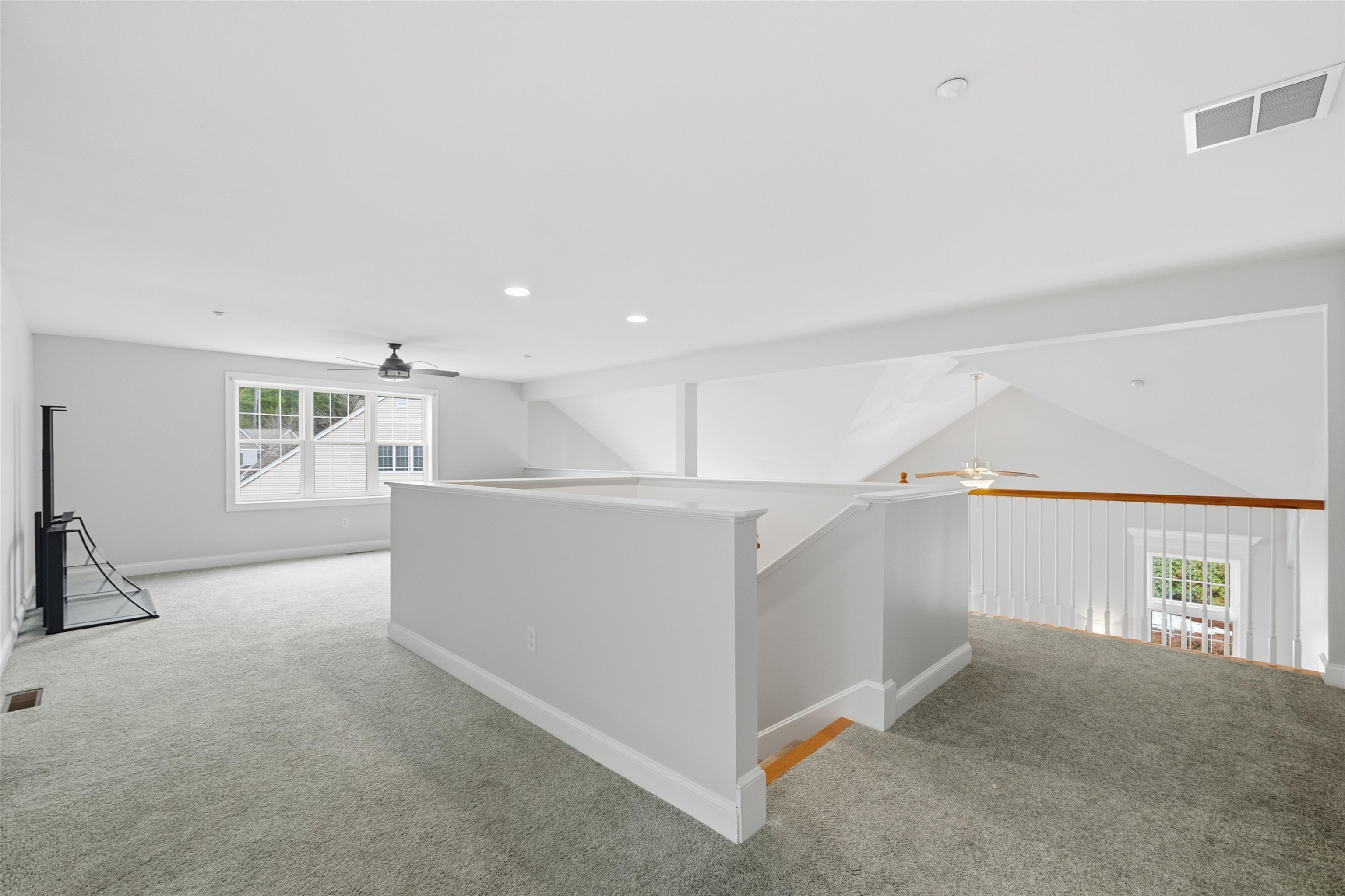 3 Absalom Lane