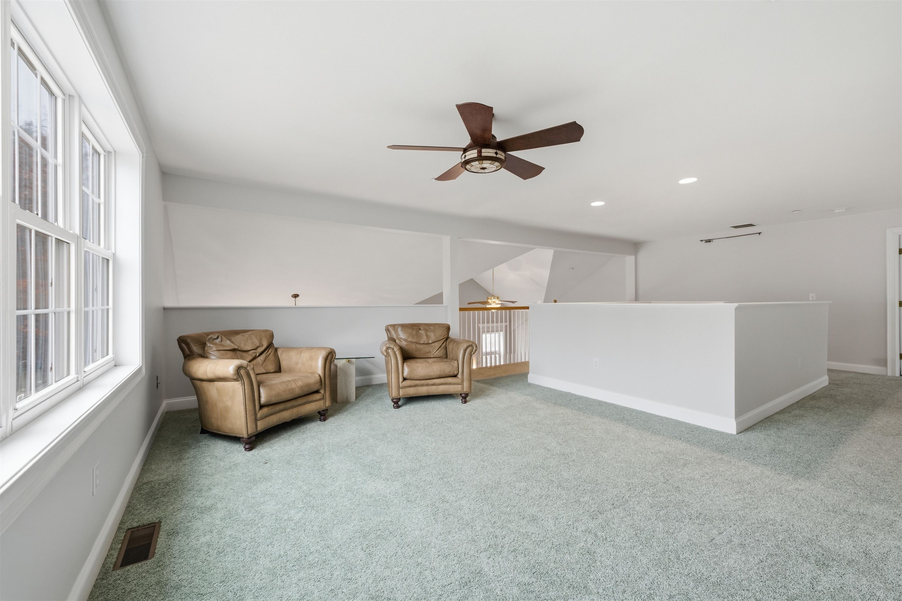3 Absalom Lane