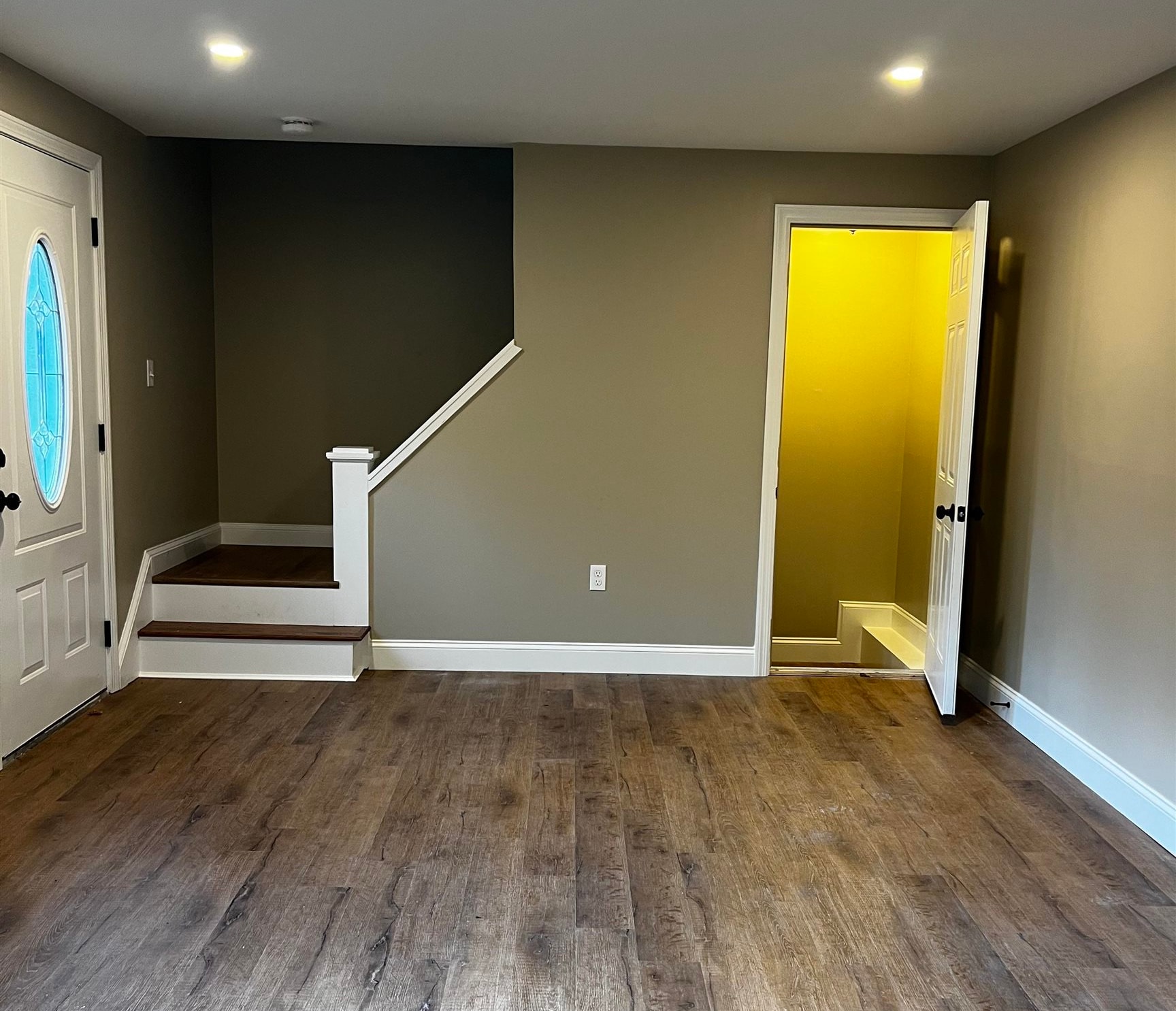 16 Boulder Drive Unit: B