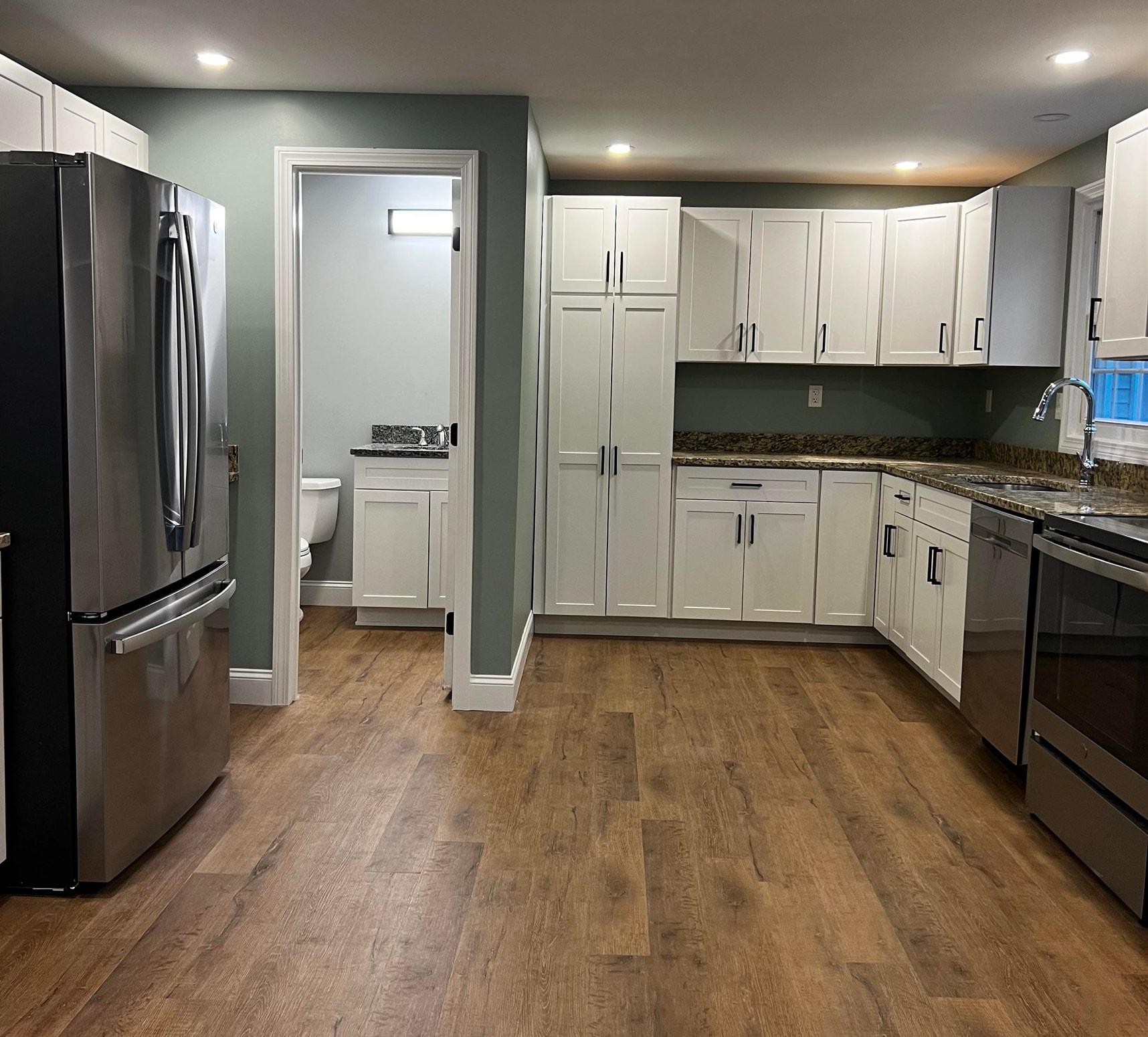 16 Boulder Drive Unit: B