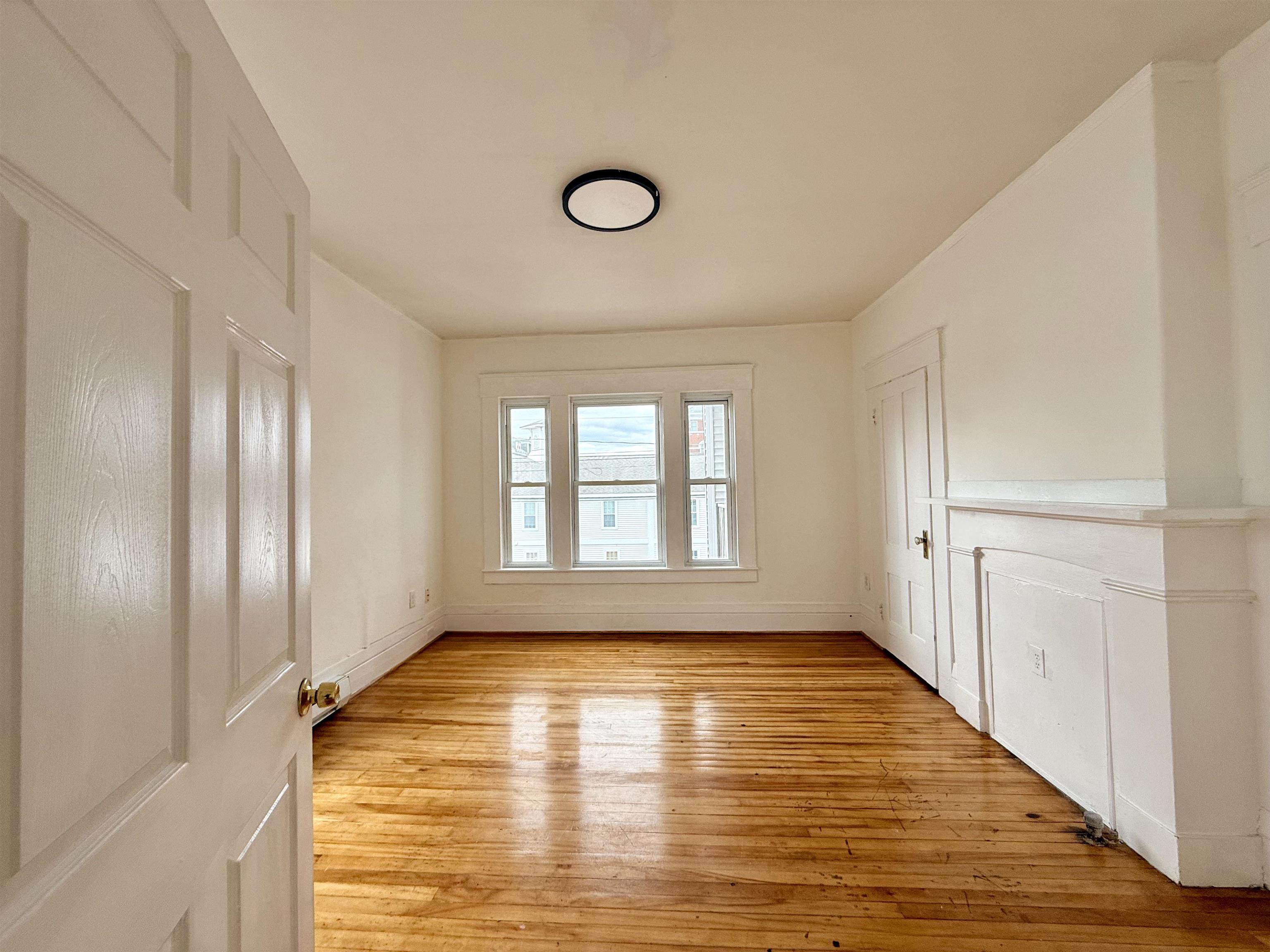 28 Brook Street Unit: 2