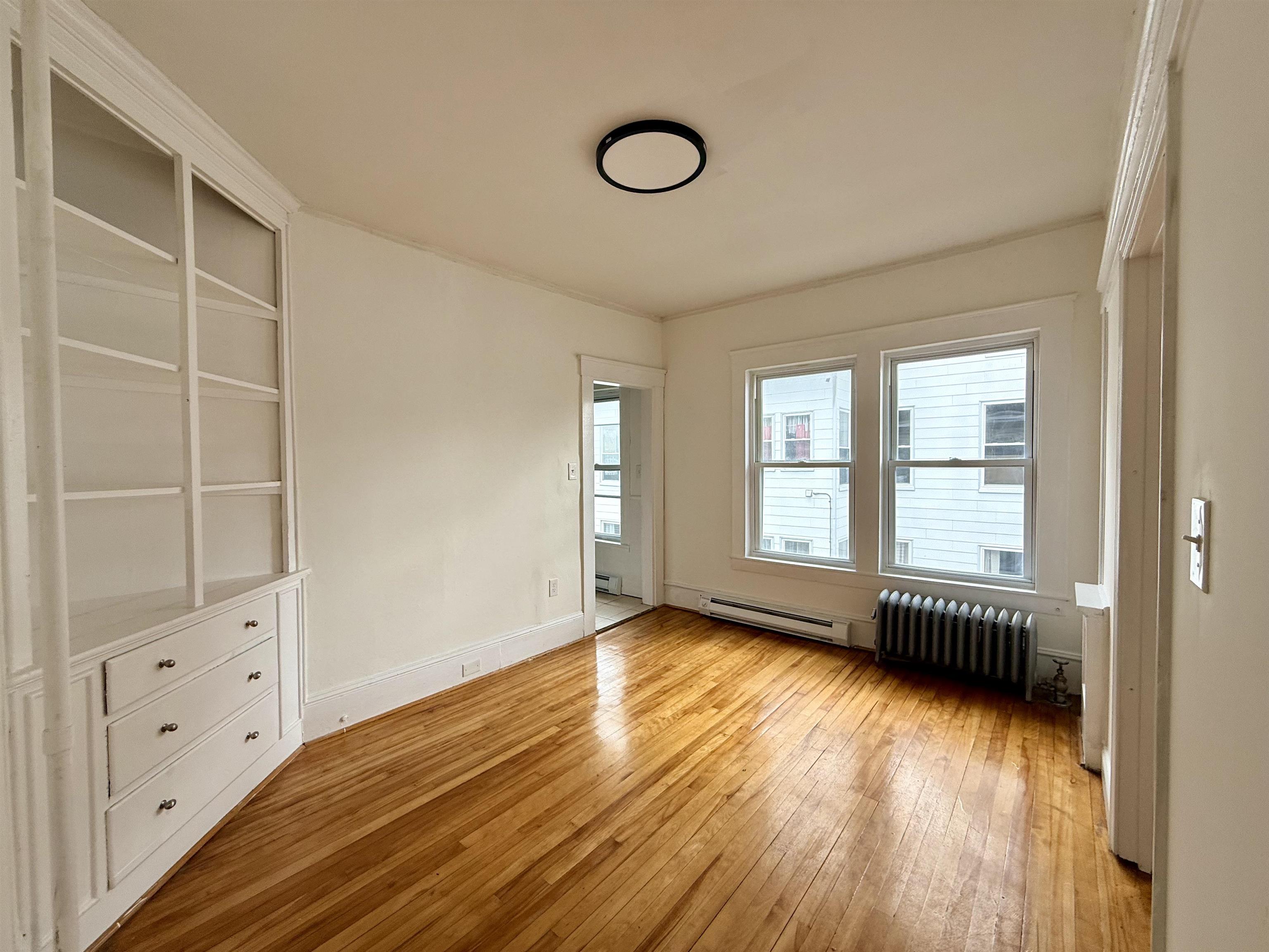 28 Brook Street Unit: 2