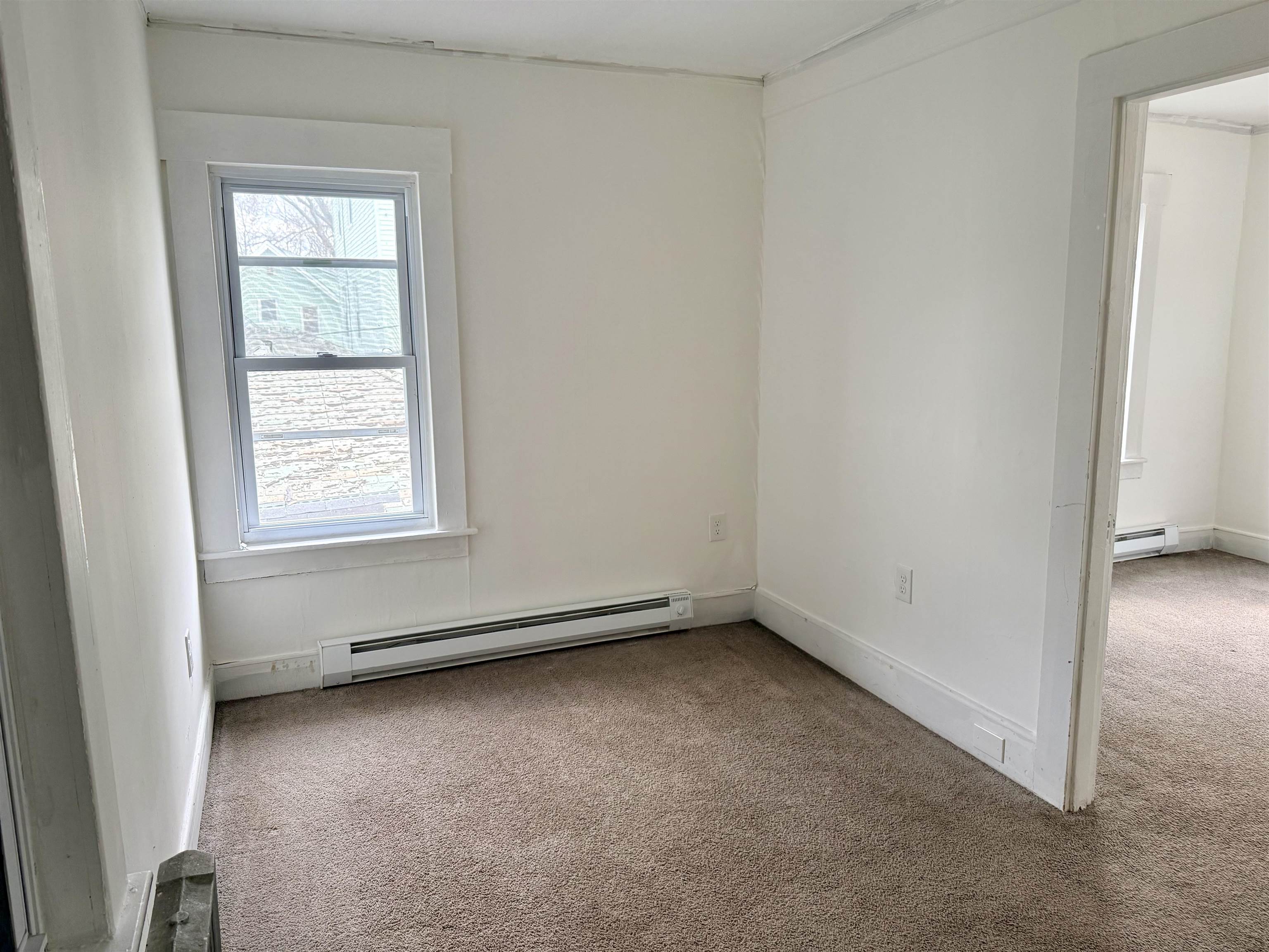 28 Brook Street Unit: 2