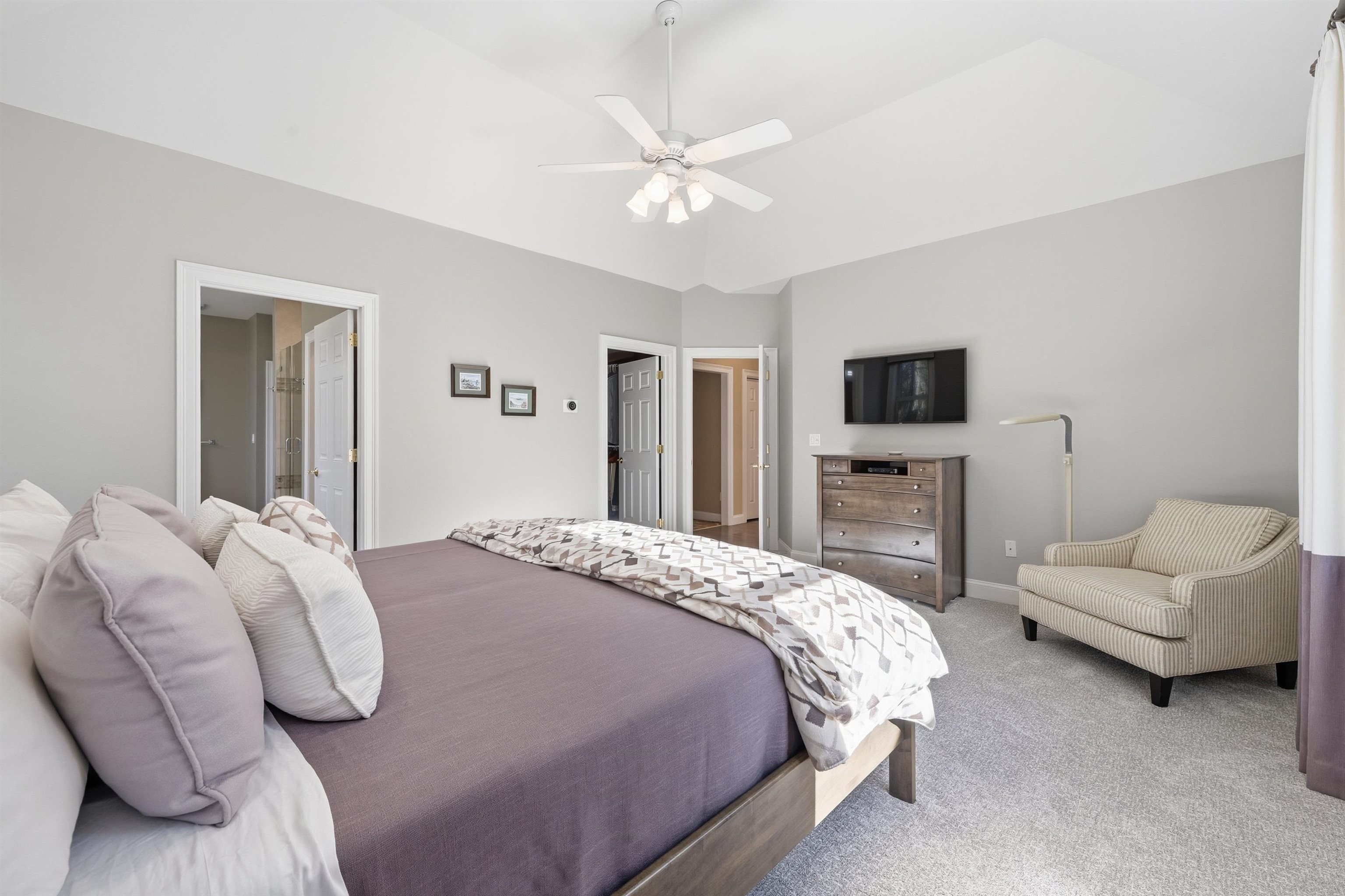 8 Marshalls Way