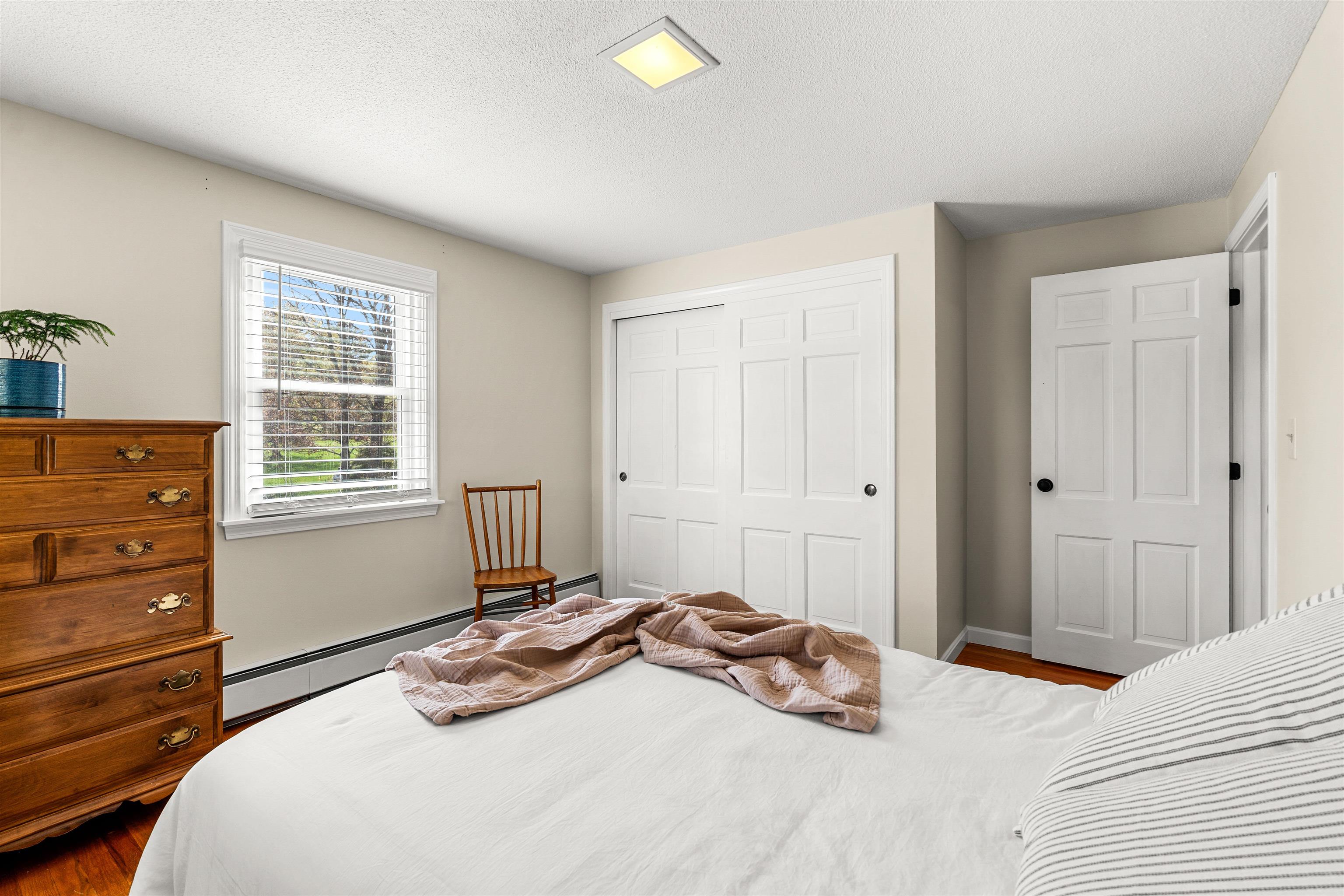 410 E View Drive