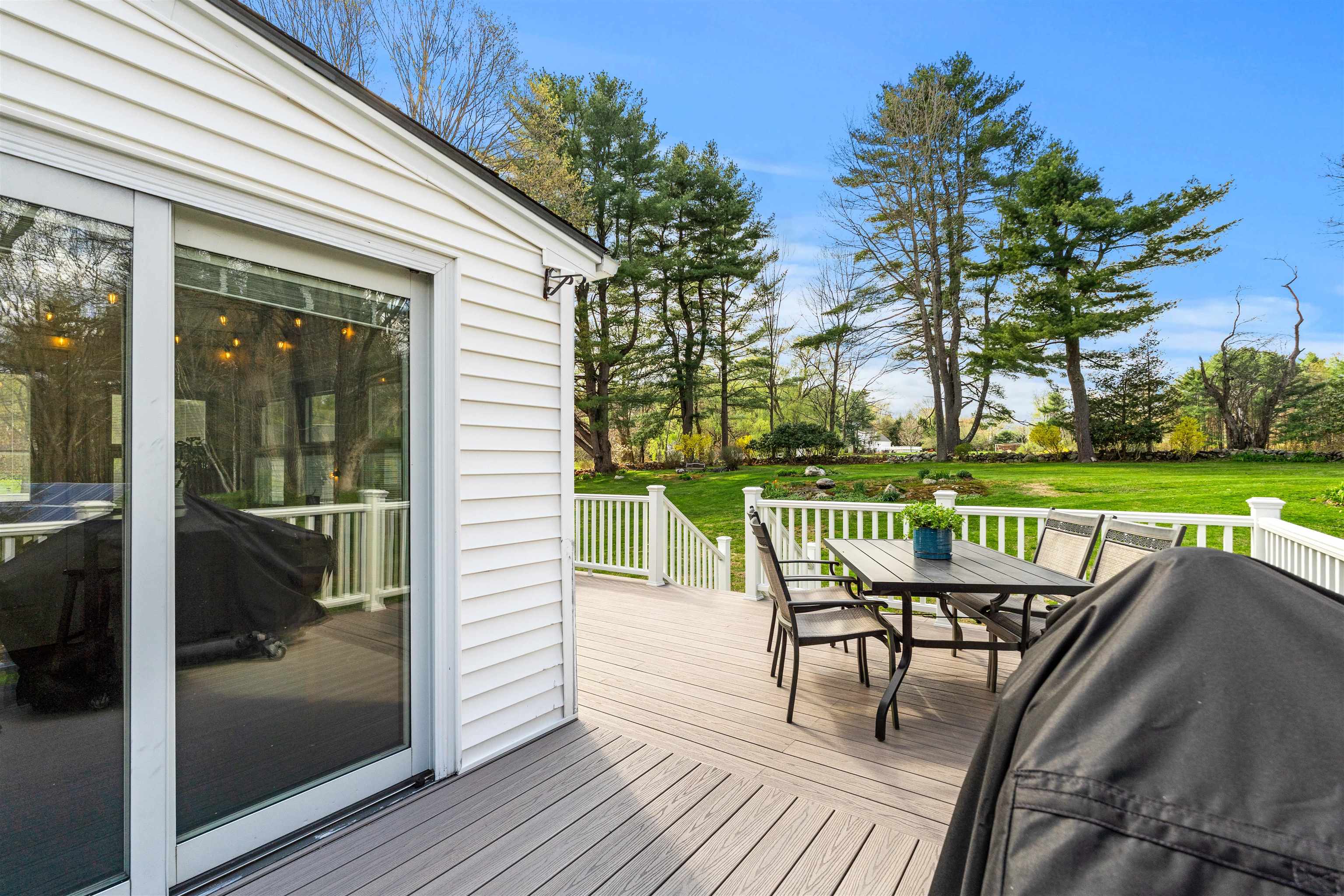 410 E View Drive
