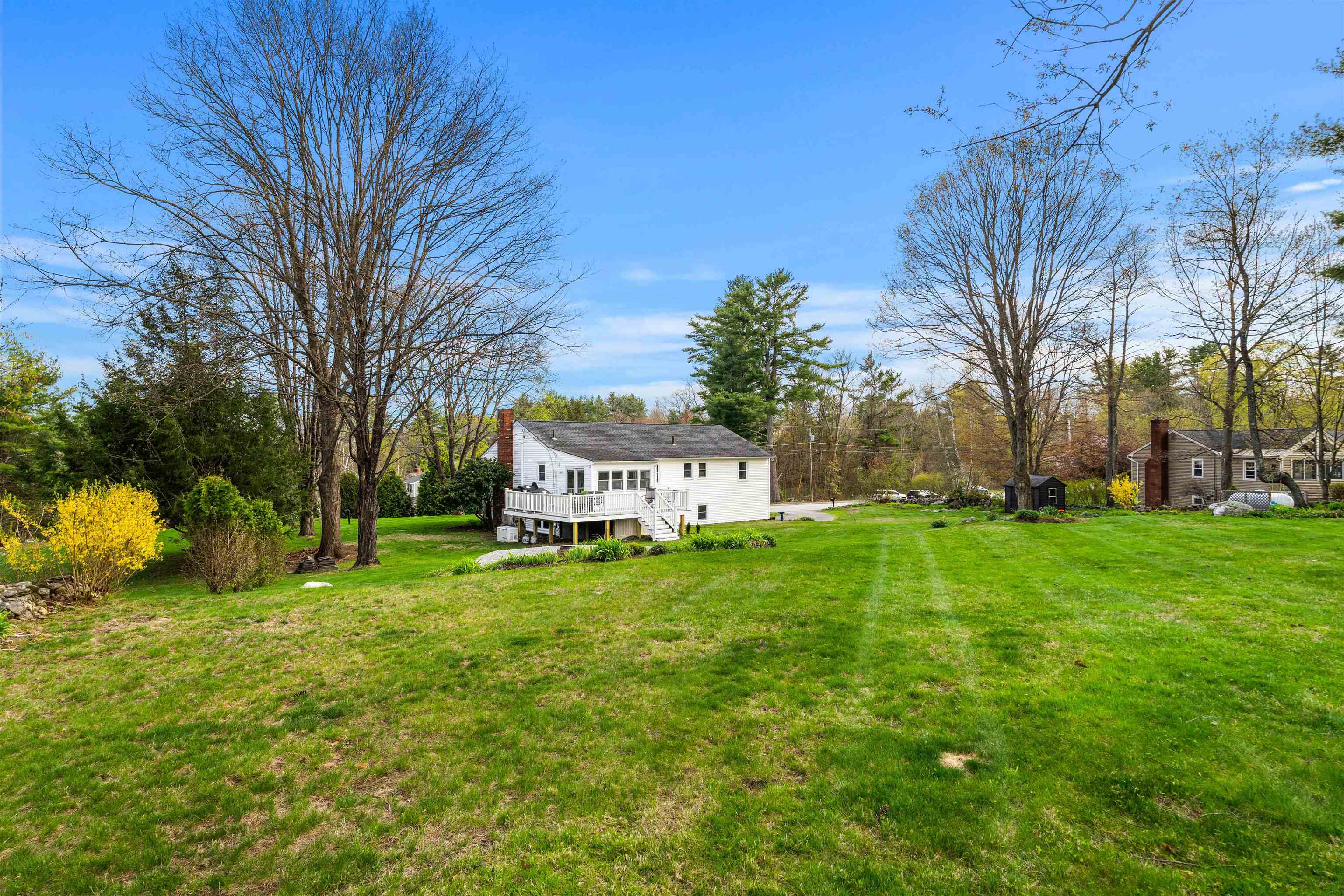 410 E View Drive