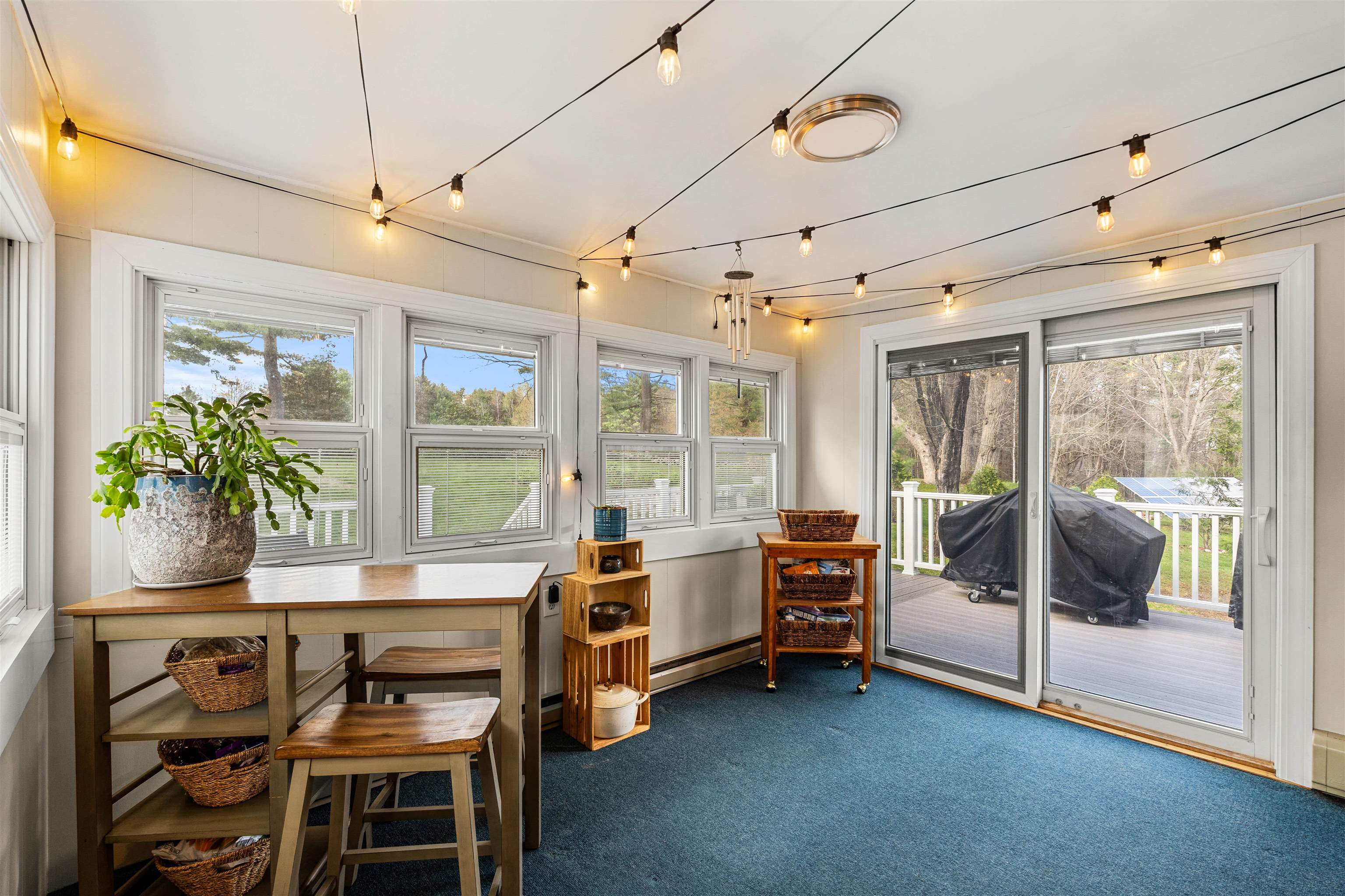 410 E View Drive