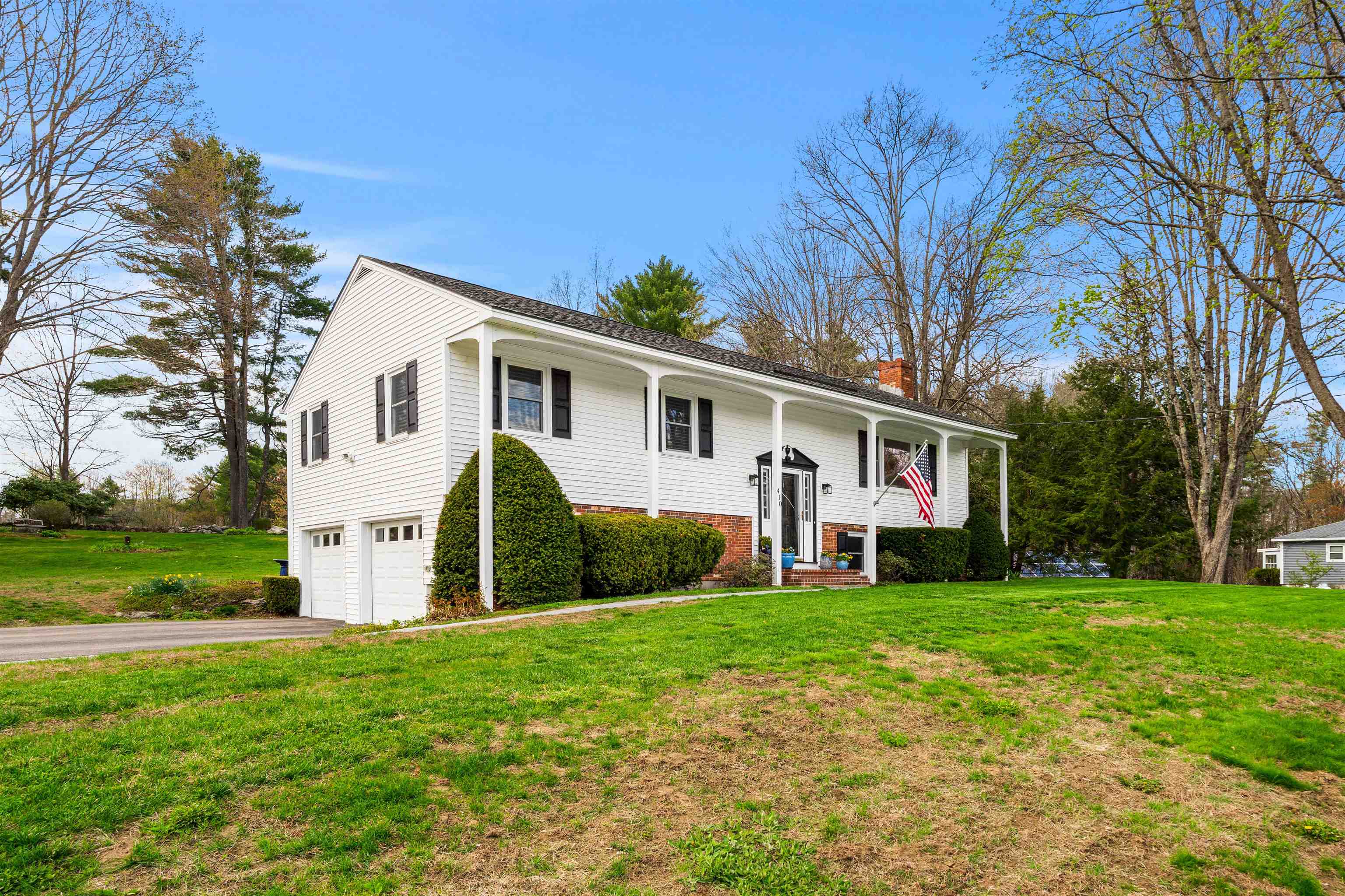 410 E View Drive