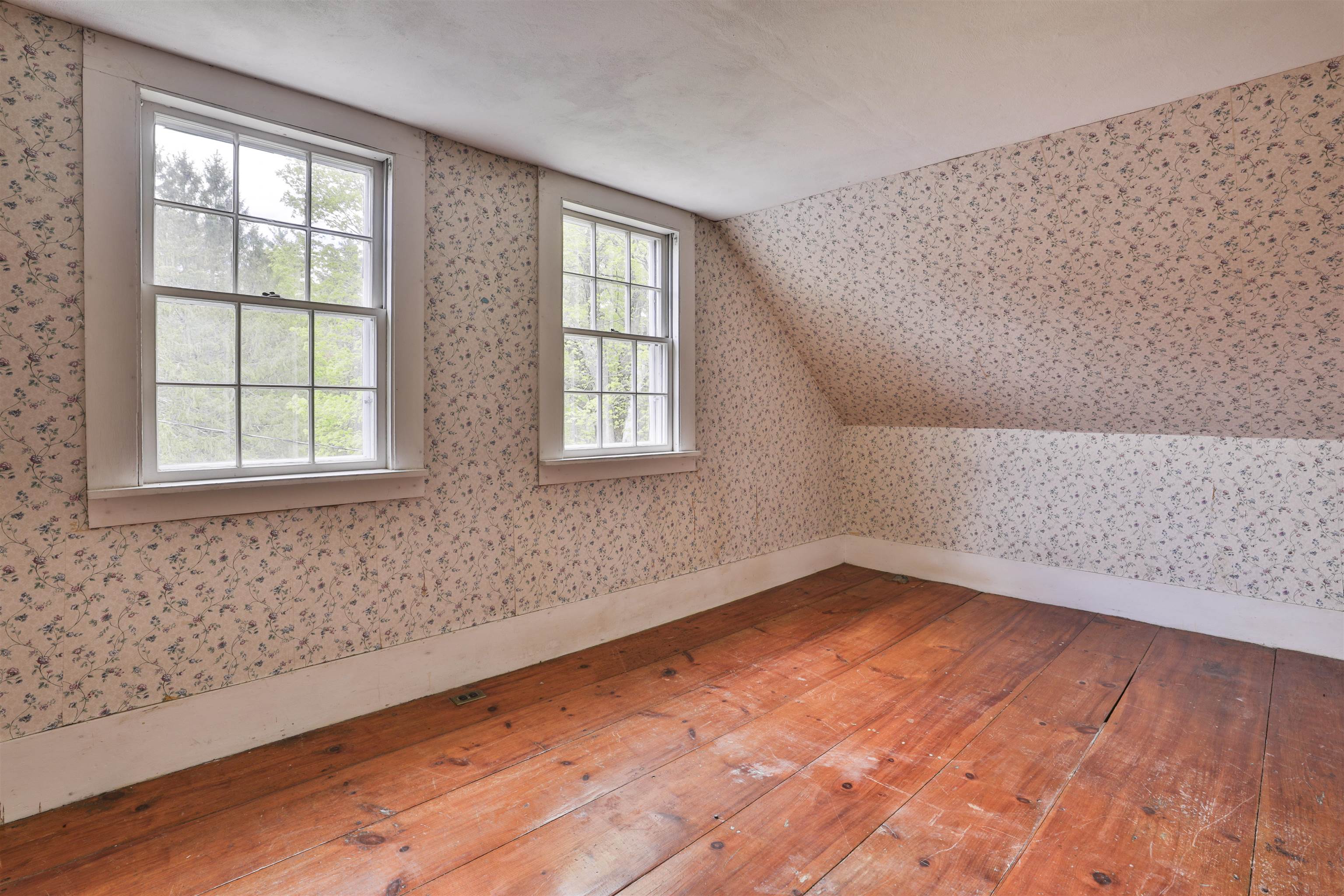 1 Featherbed Lane