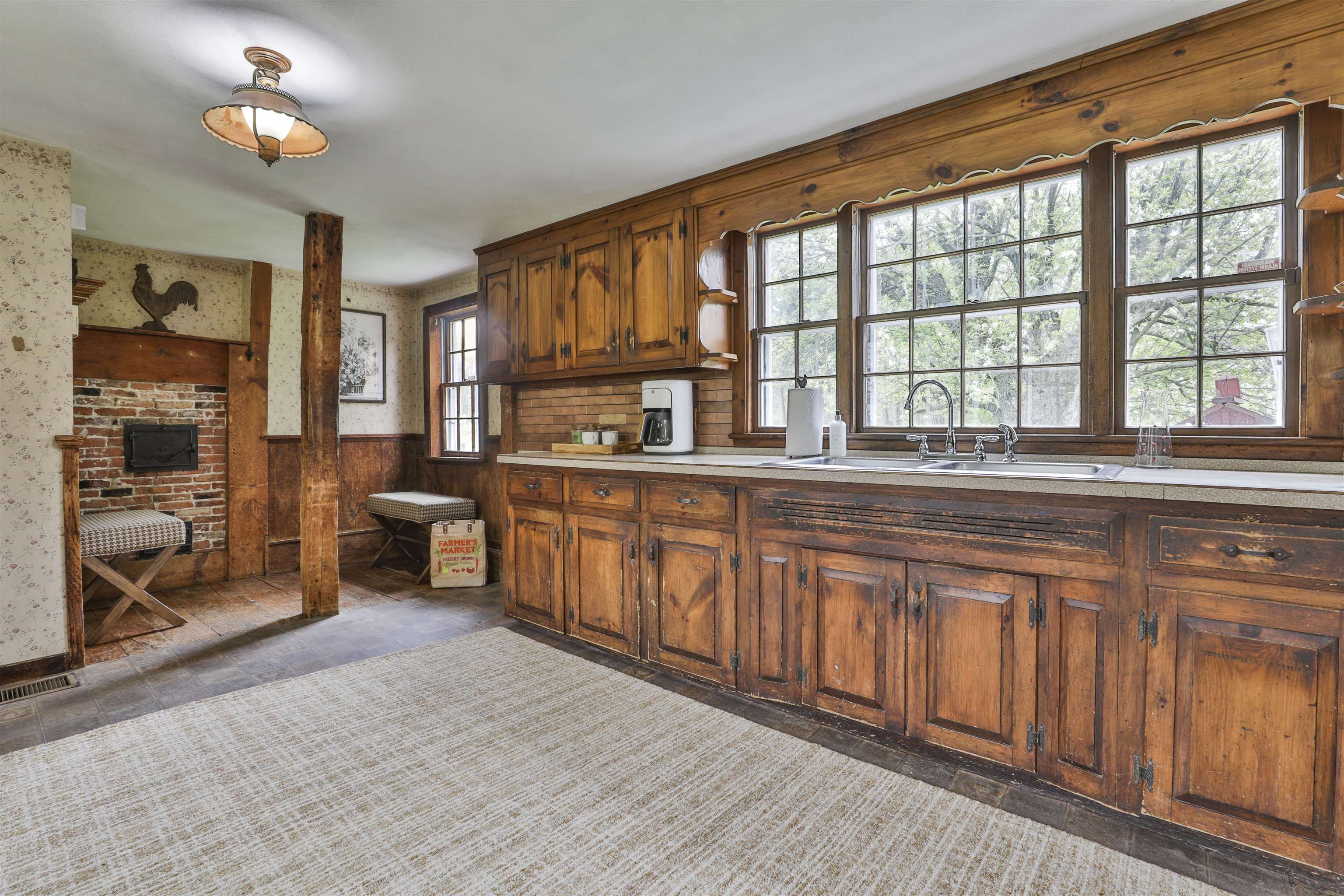 1 Featherbed Lane