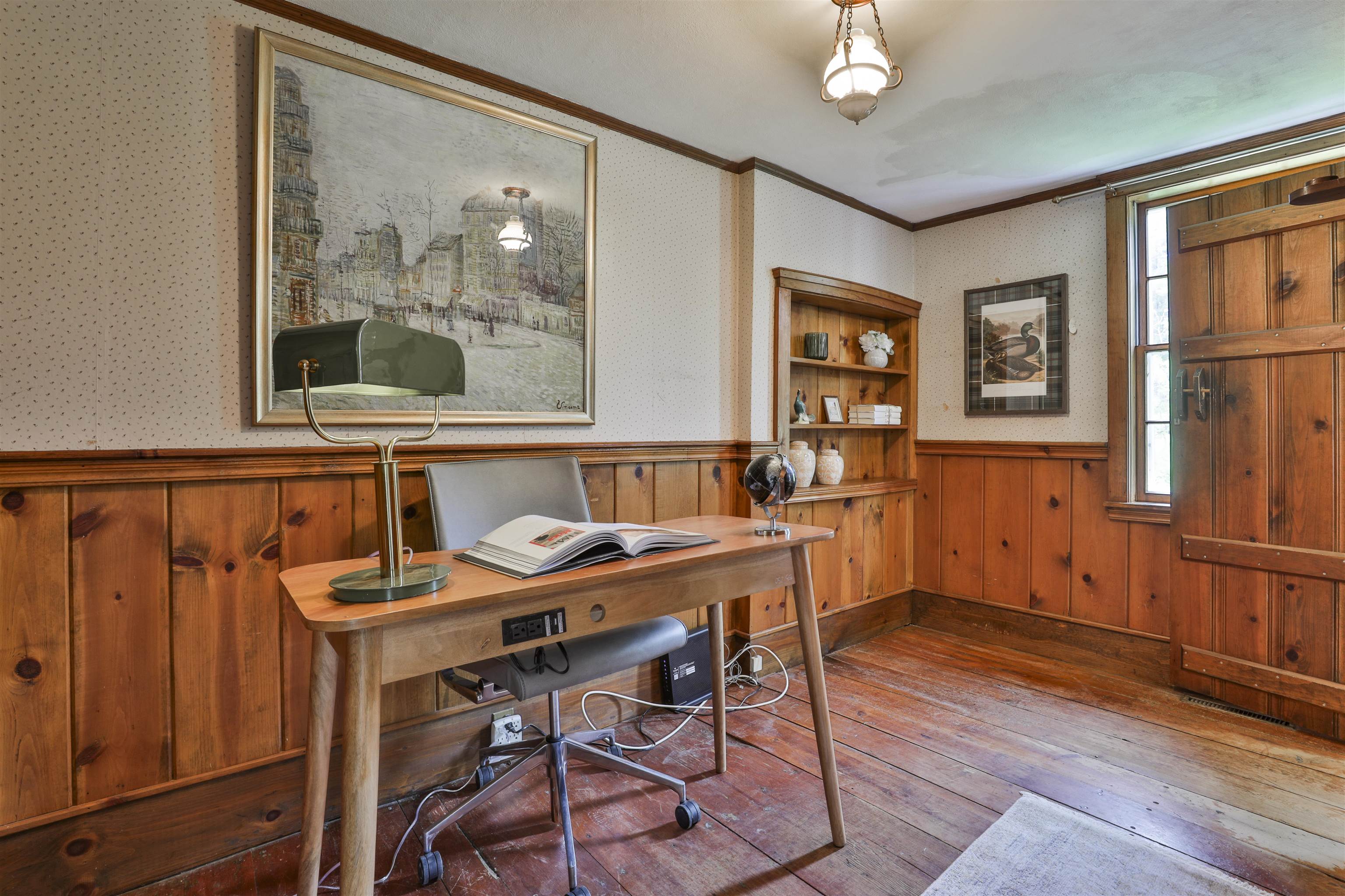 1 Featherbed Lane