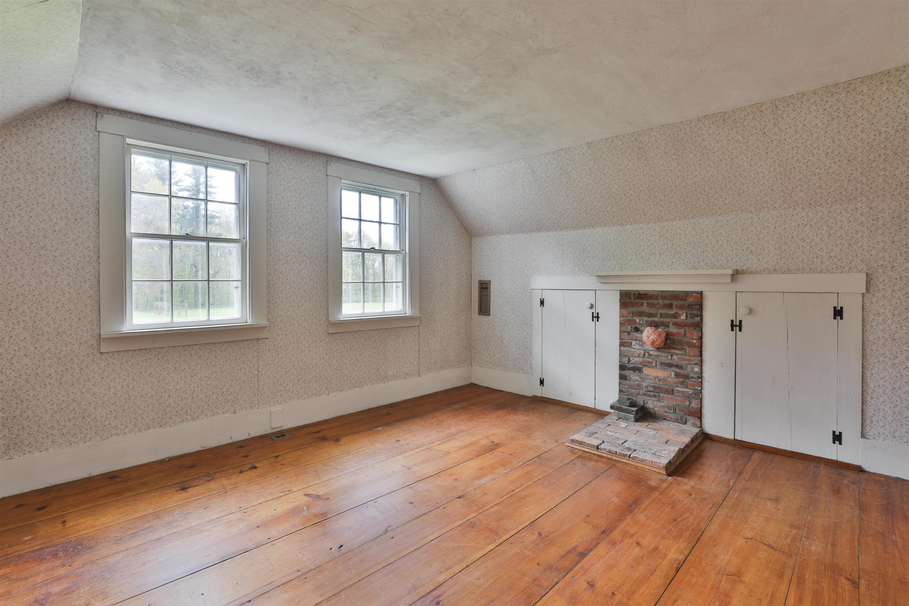 1 Featherbed Lane