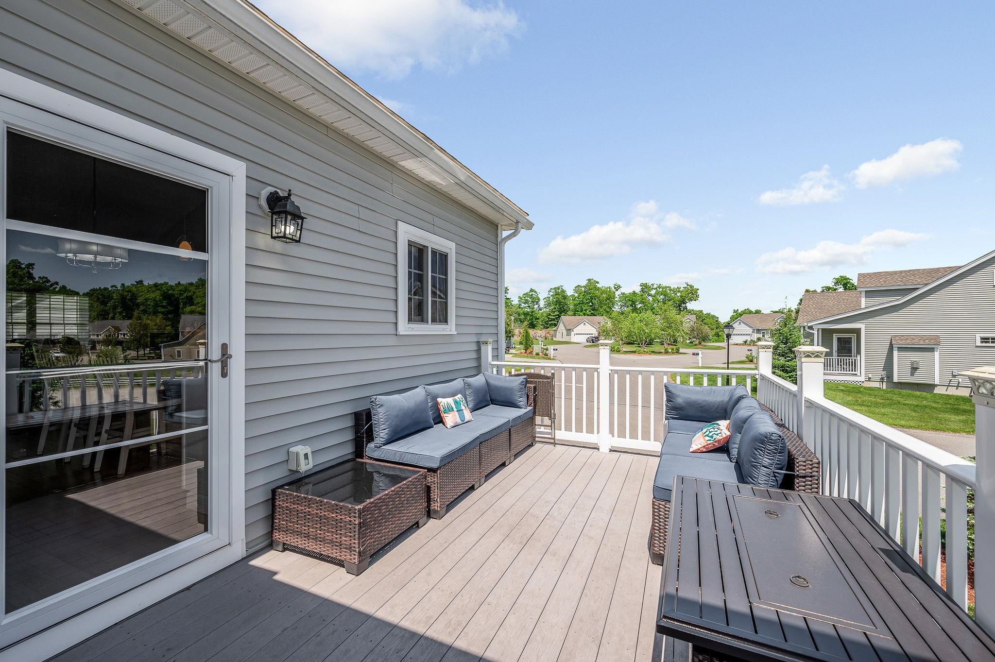 12 Dunstable Circle