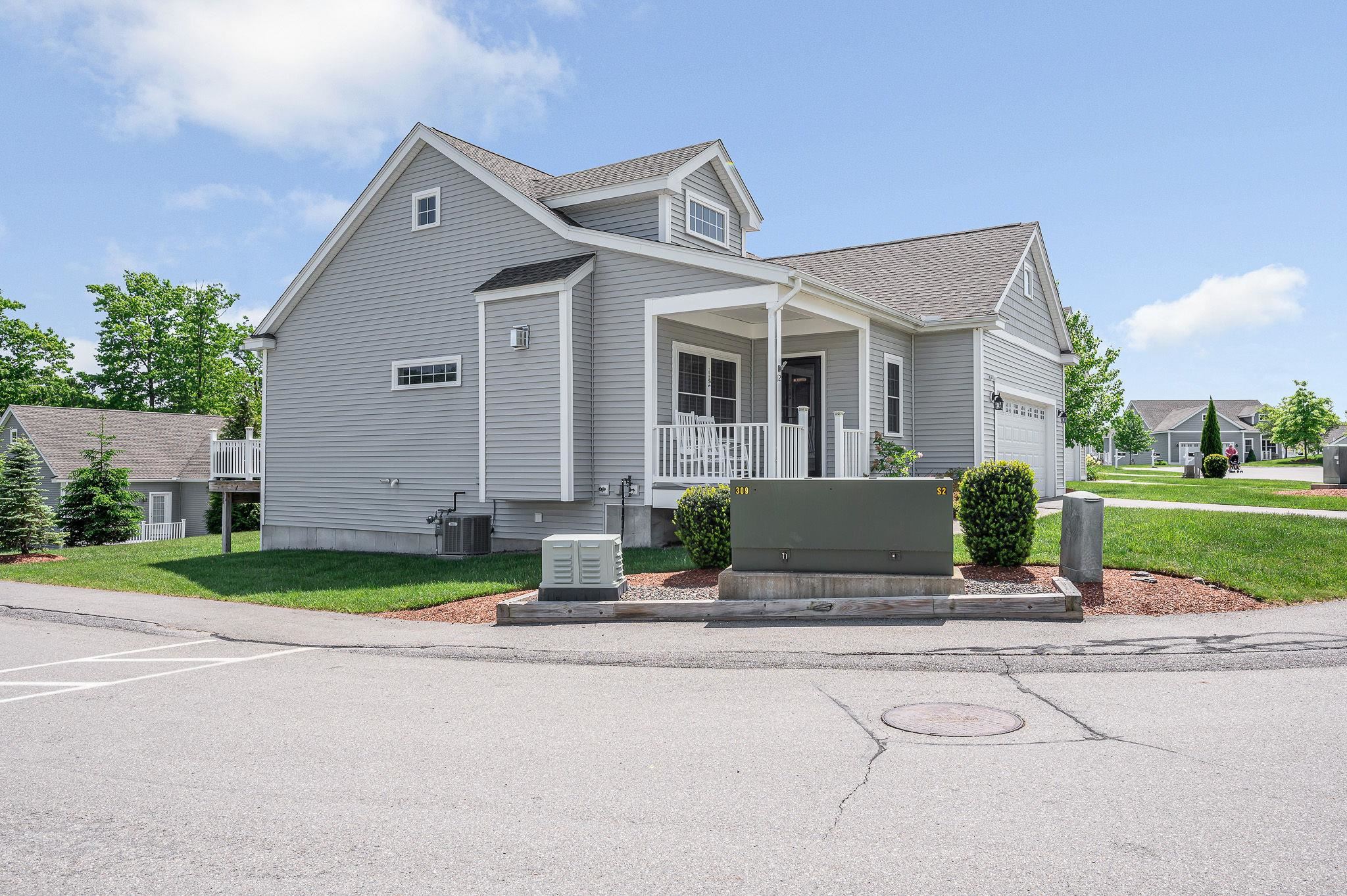 12 Dunstable Circle