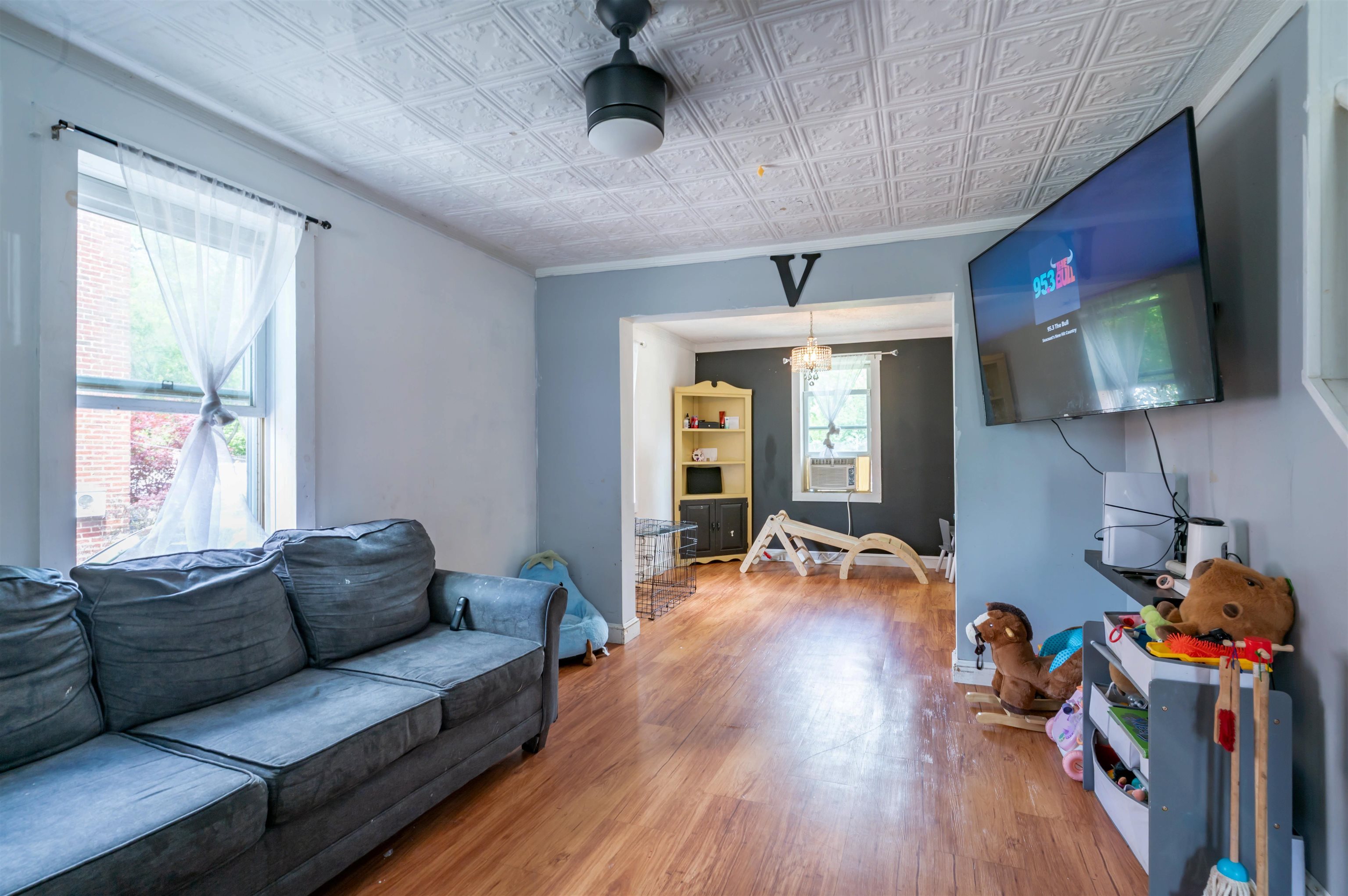 17 Grand Avenue
