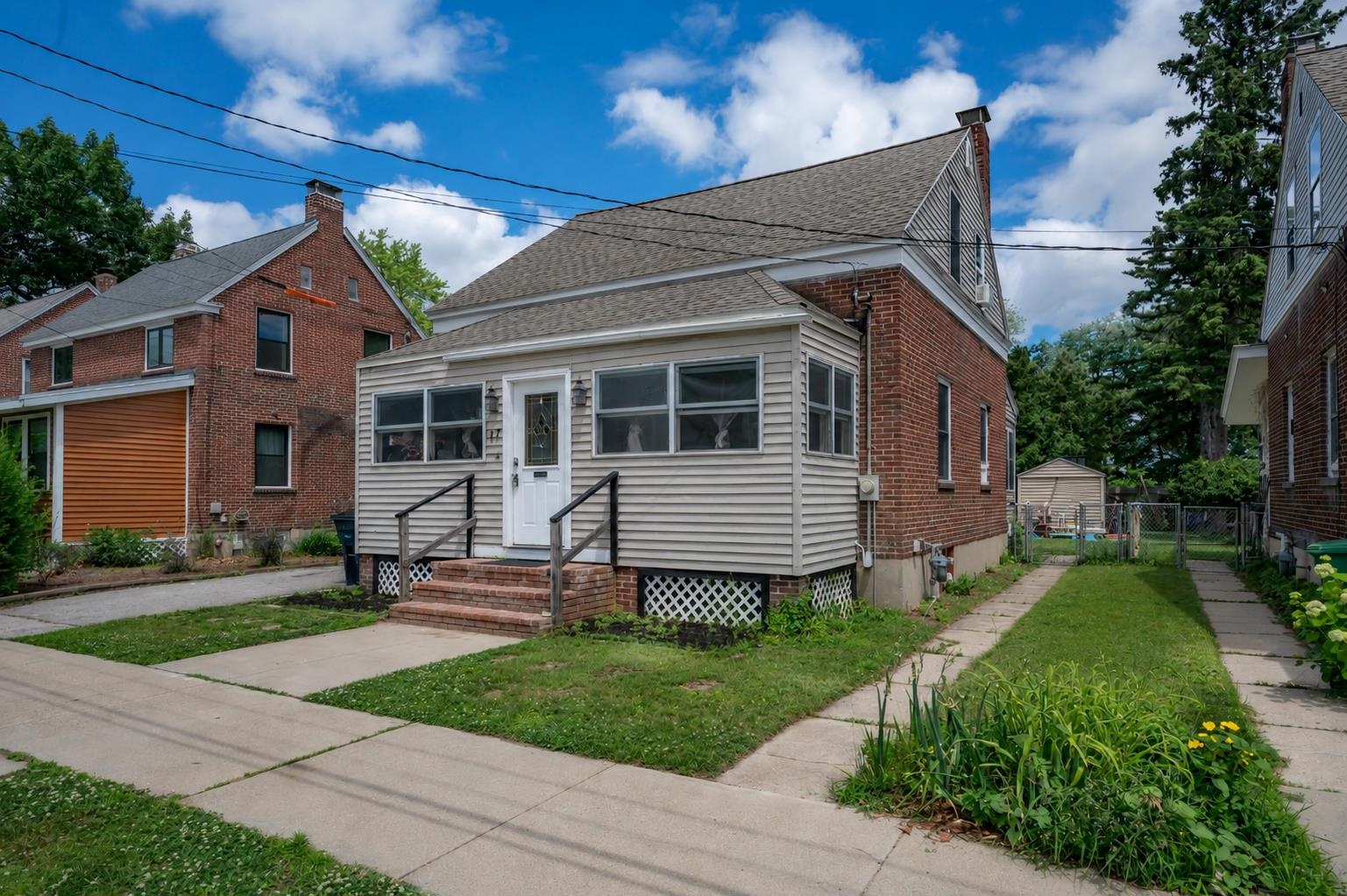 17 Grand Avenue