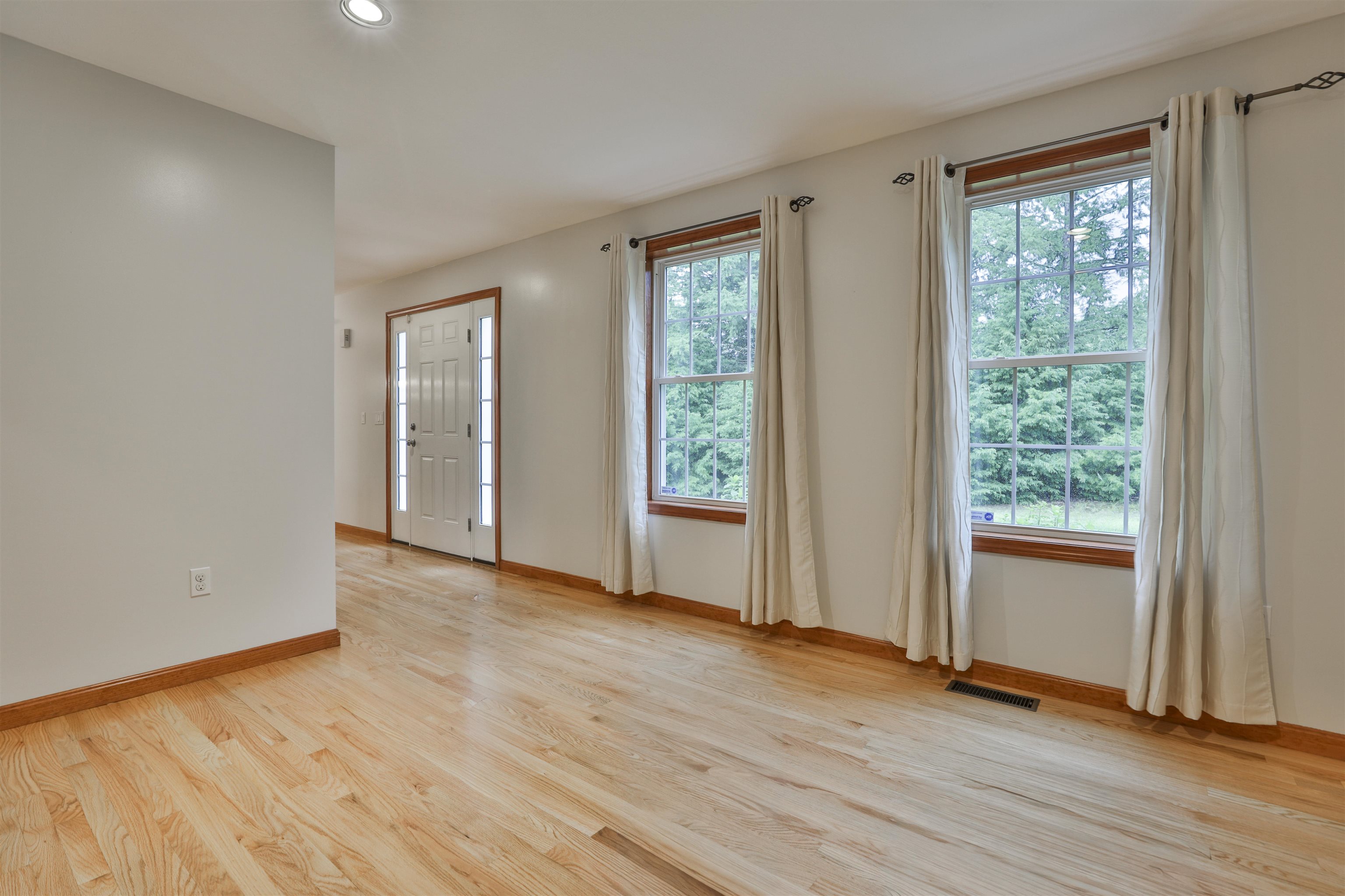 14 Ames Road