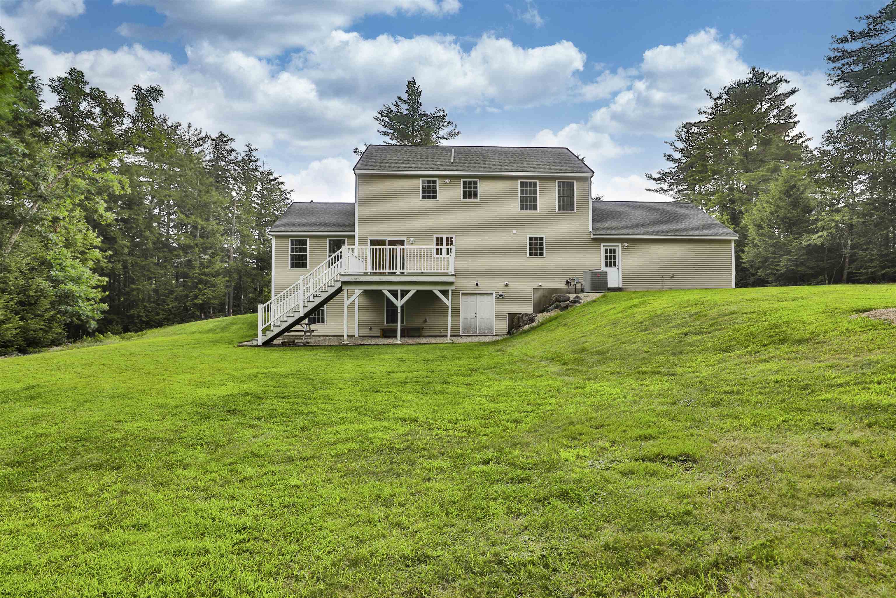 14 Ames Road
