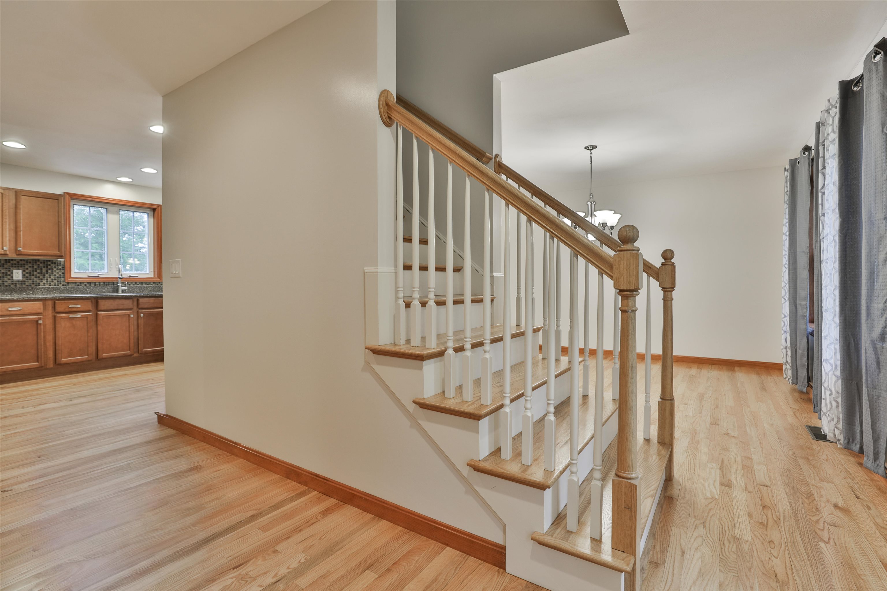 14 Ames Road